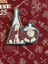 Disney 2025 EPCOT Food & Wine Festival Muppets Dr Bunsen Honeydew Beaker Pin front