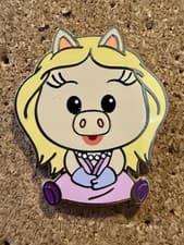 WDI MOG Adorbs - Miss Piggy front