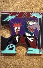 Disney Pin Connection Muppets Haunted Mansion Puzzle - Gonzo & Pepe LE 700 front