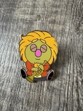 WDI MOG Adorbs Mystery - Lips front