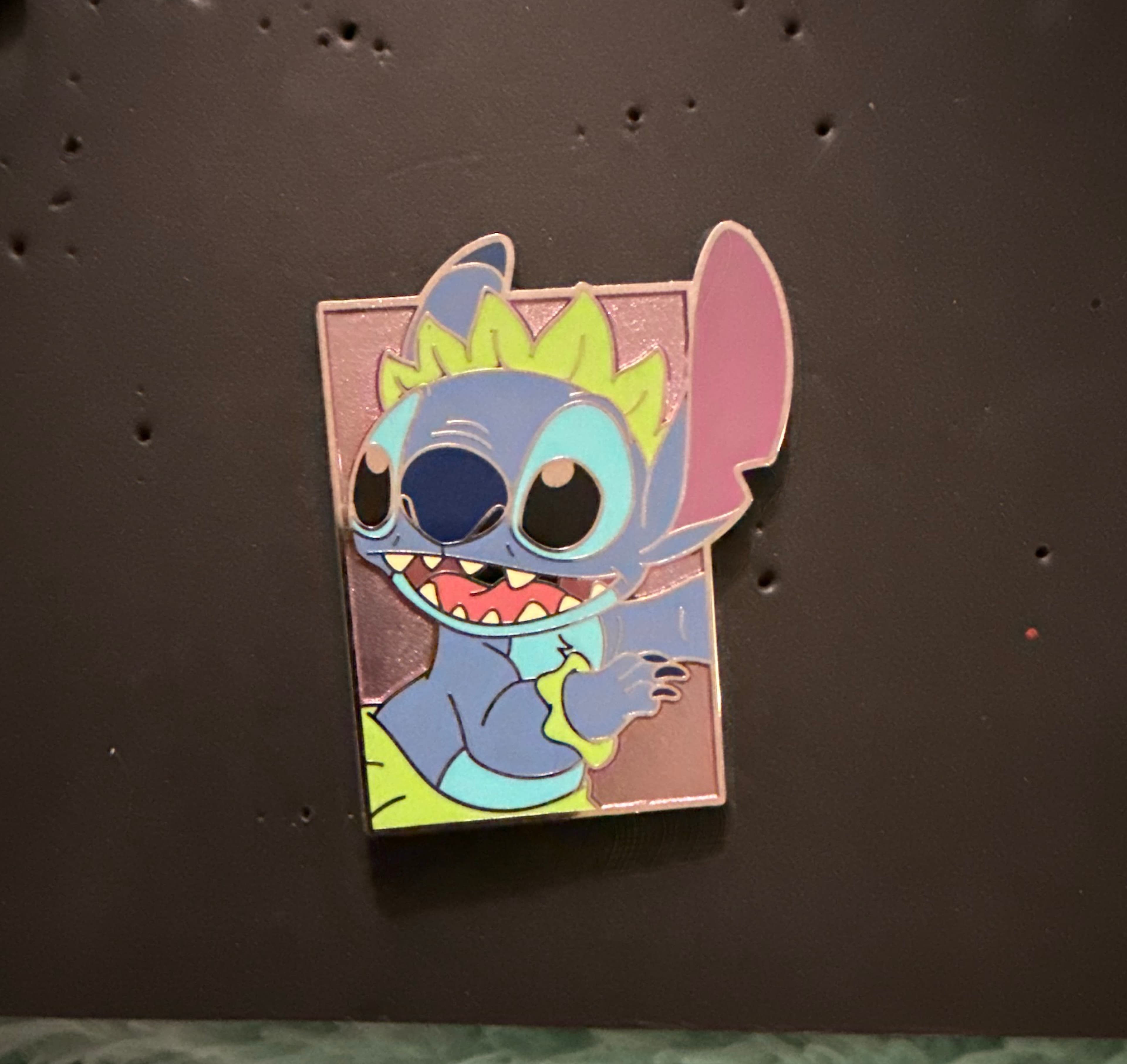 Stitch - Hula - 626 Day Mystery Pin front