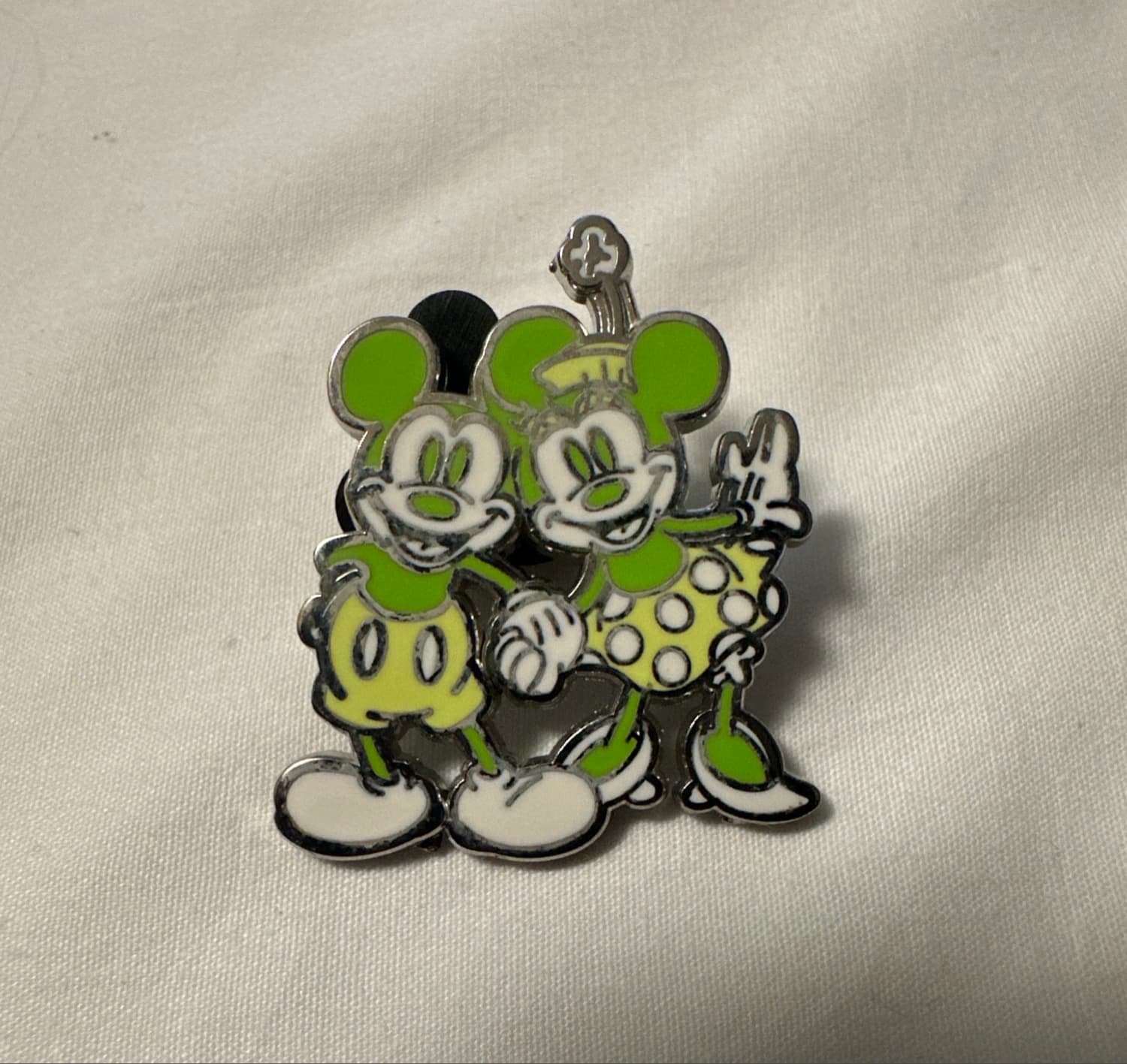Mickey and Minnie Green Yellow front