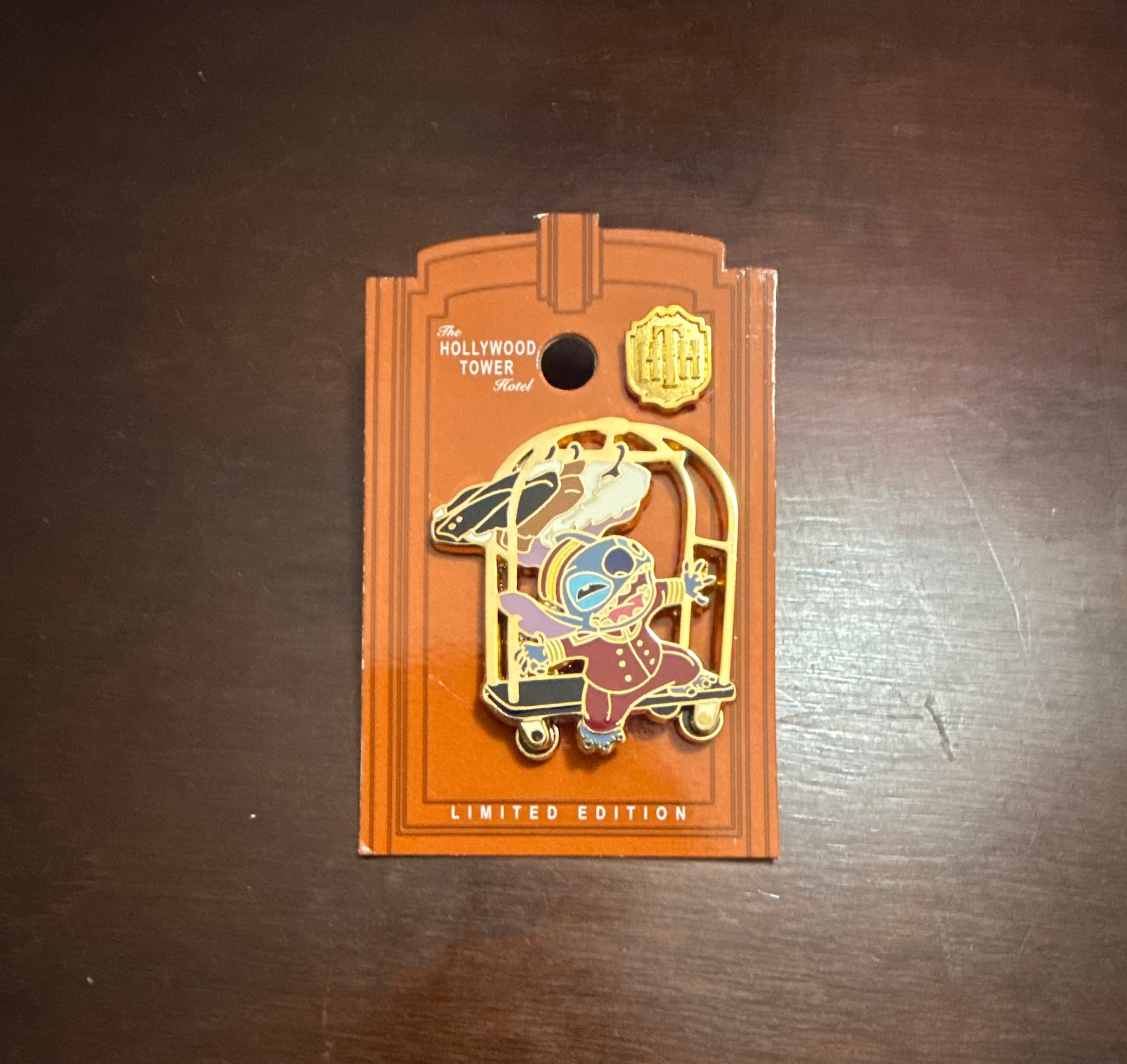 Stitch Bellhop with Luggage Cart - The Twilight Zone Tower of Terror Event front