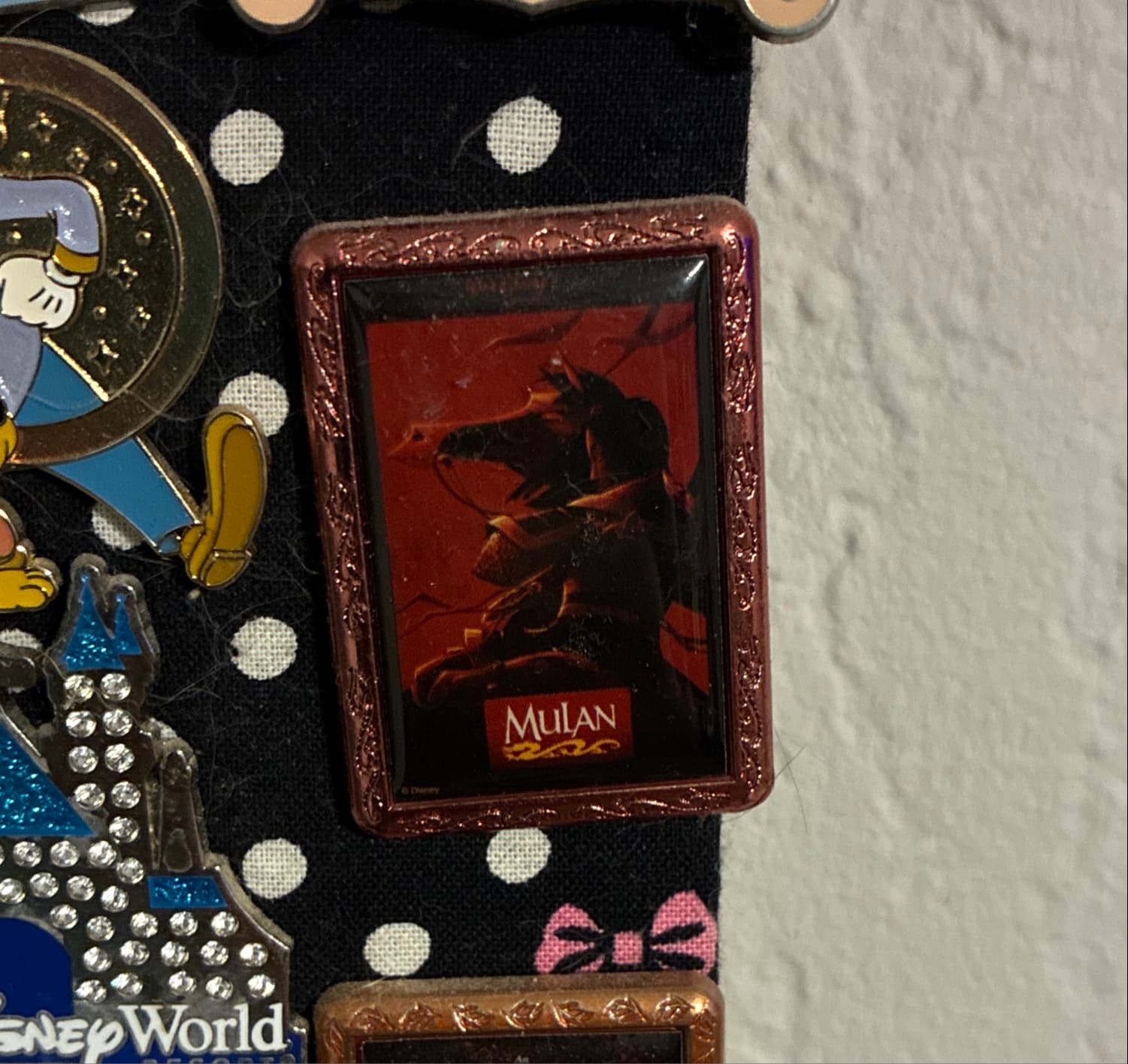 Mulan - Disney Movie Poster Mystery Pin Collection front