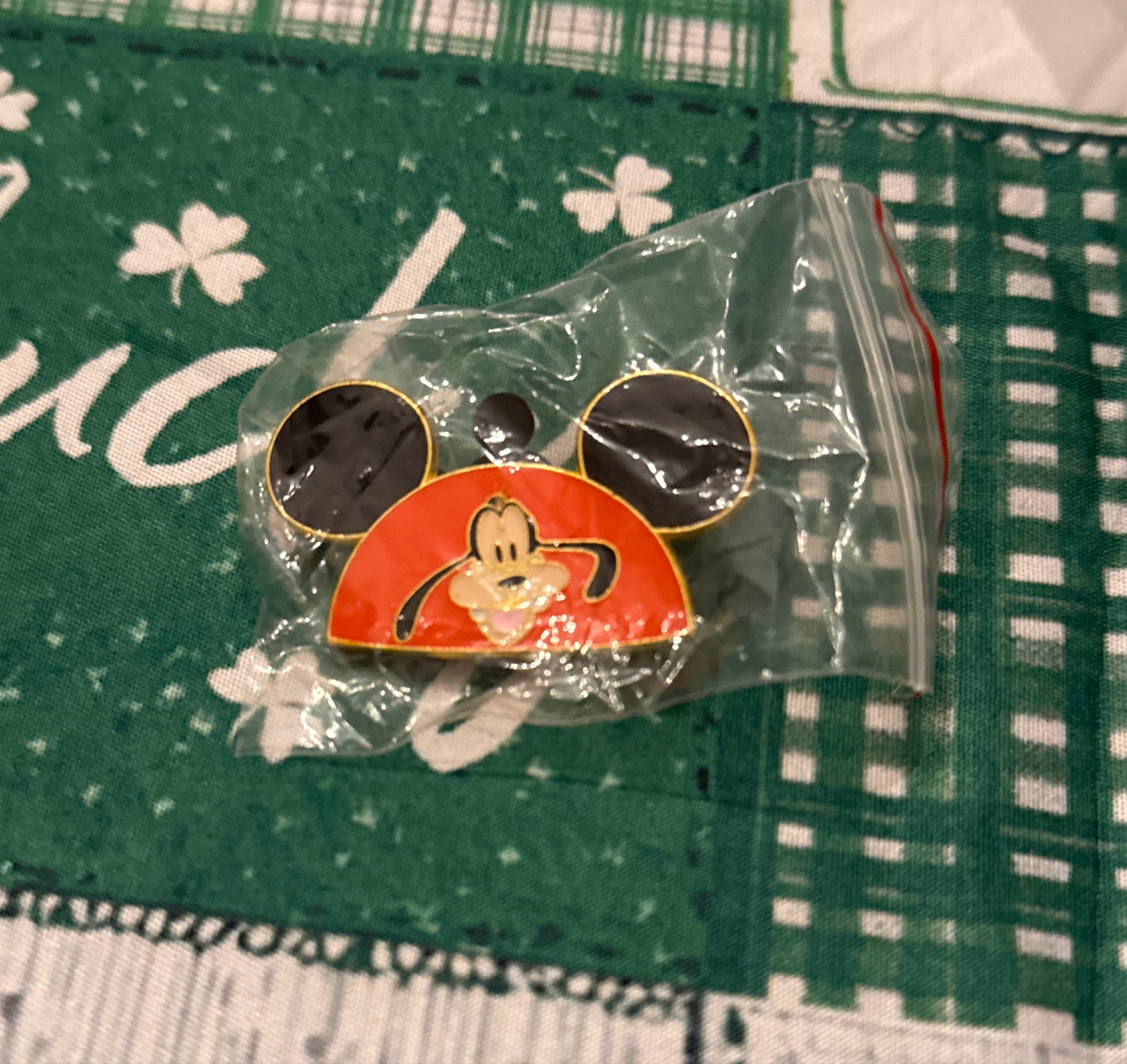 Character Circles Mystery Collection — Pluto (Red Background) front