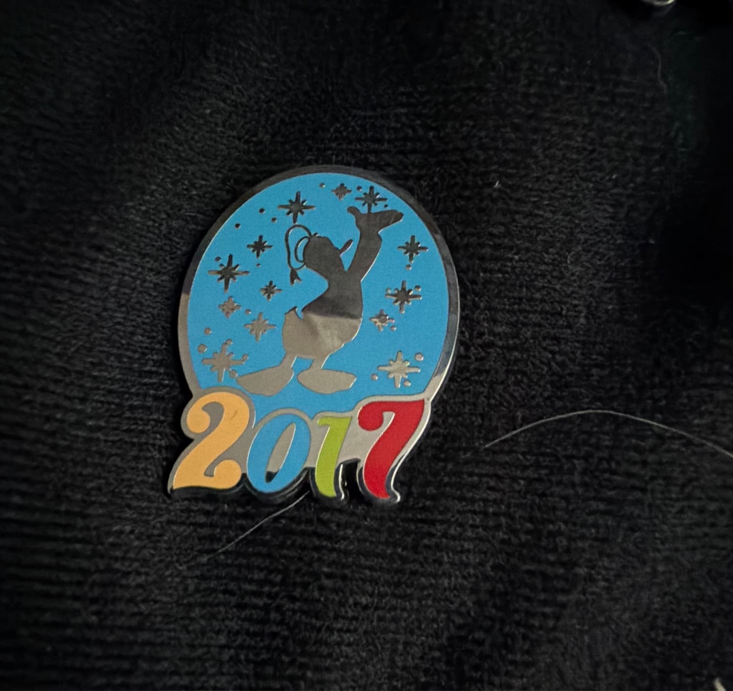 Donald Duck Silhouette with Stars 2017 Pin front