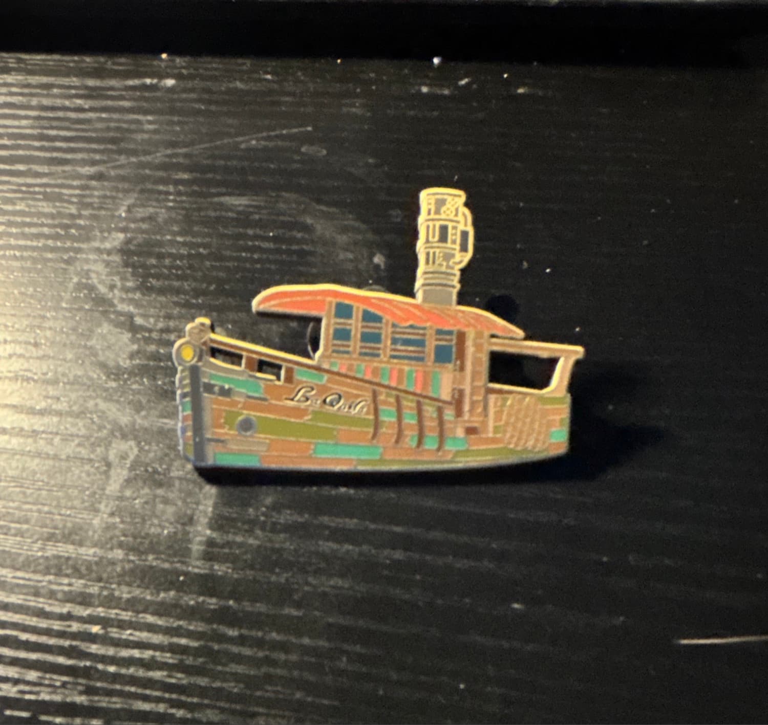 D23-Exclusive Jungle Cruise La Quila Pin front