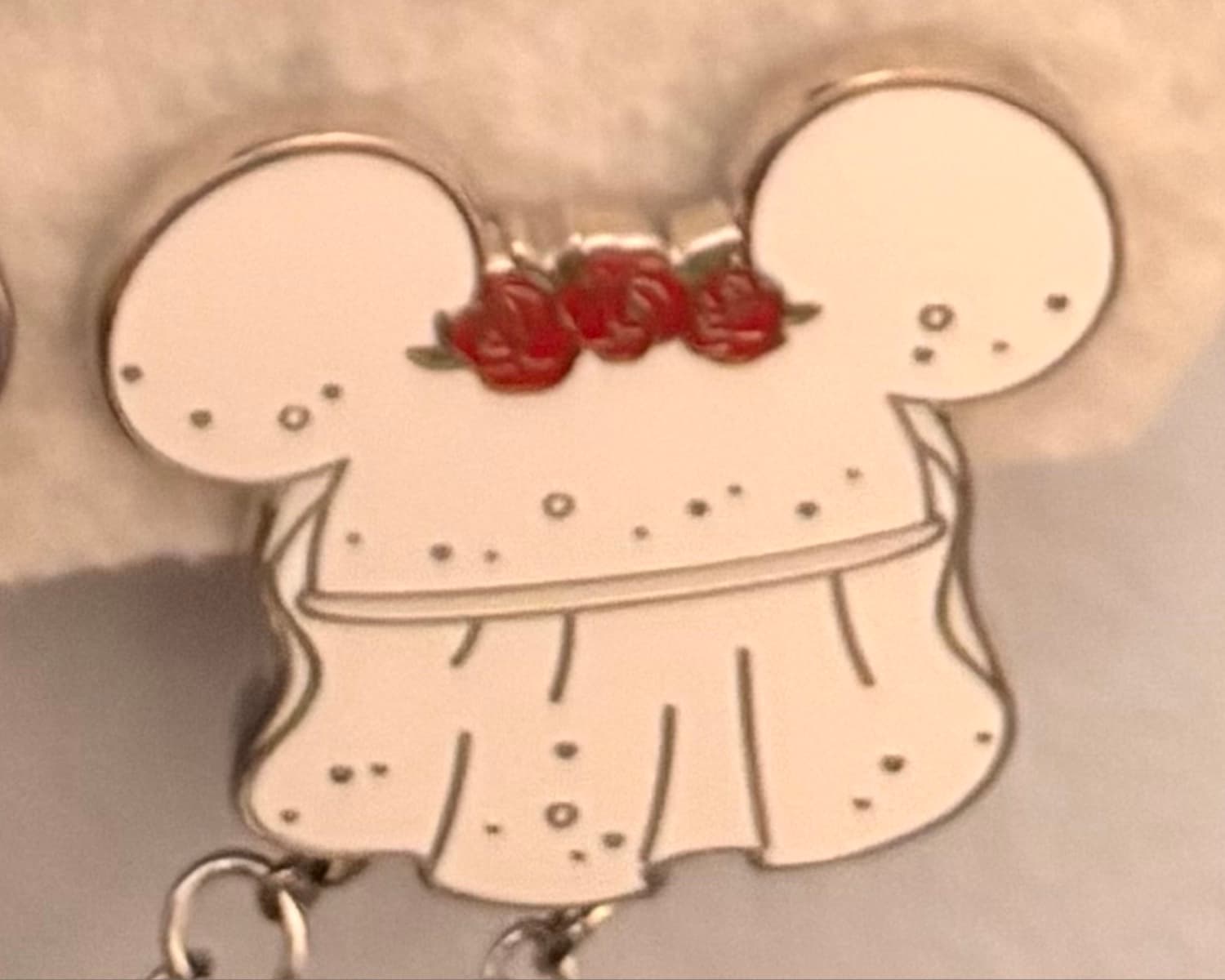 Minnie Bride Bell front