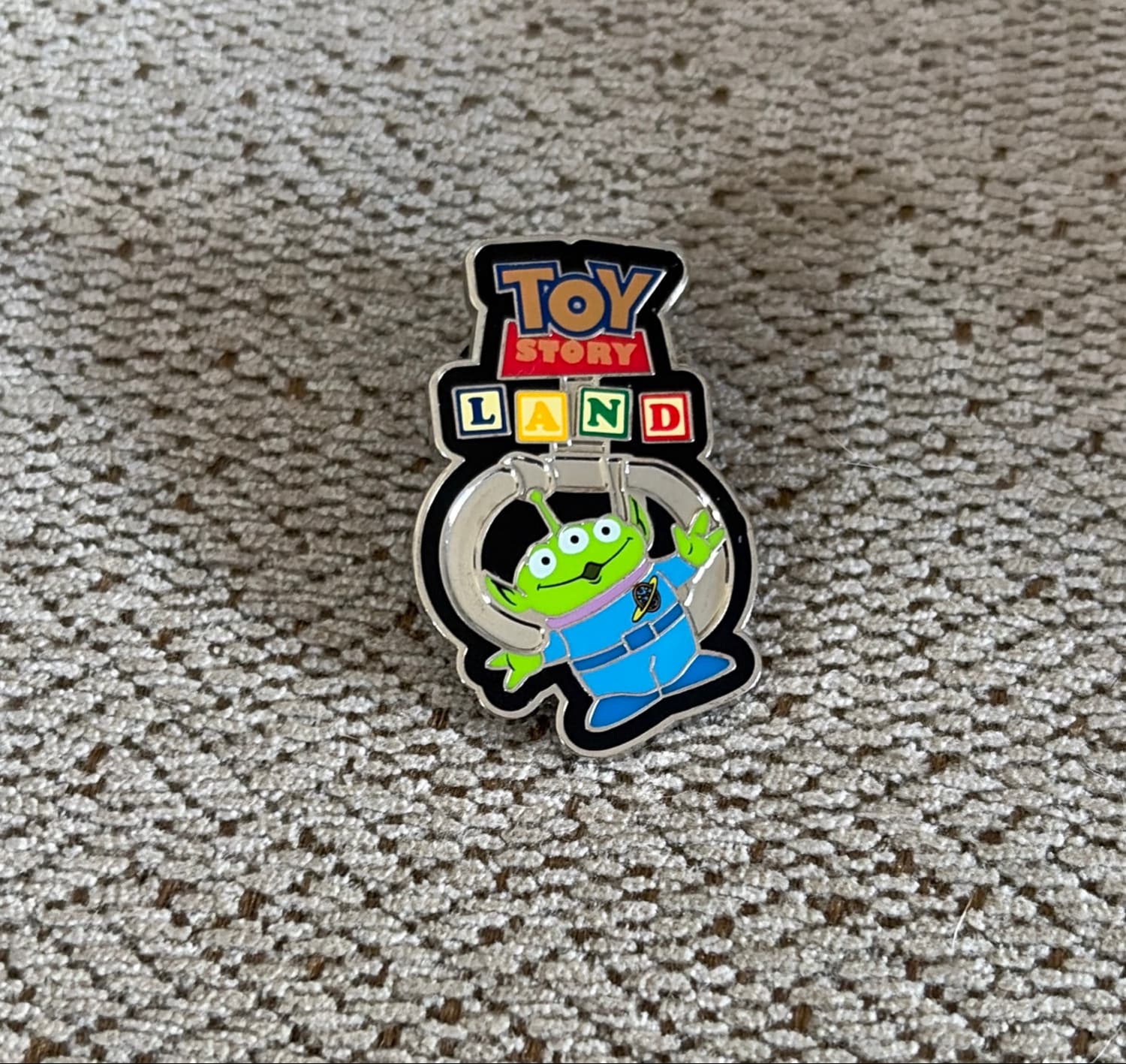 Green Alien (LGM) and the Claw front