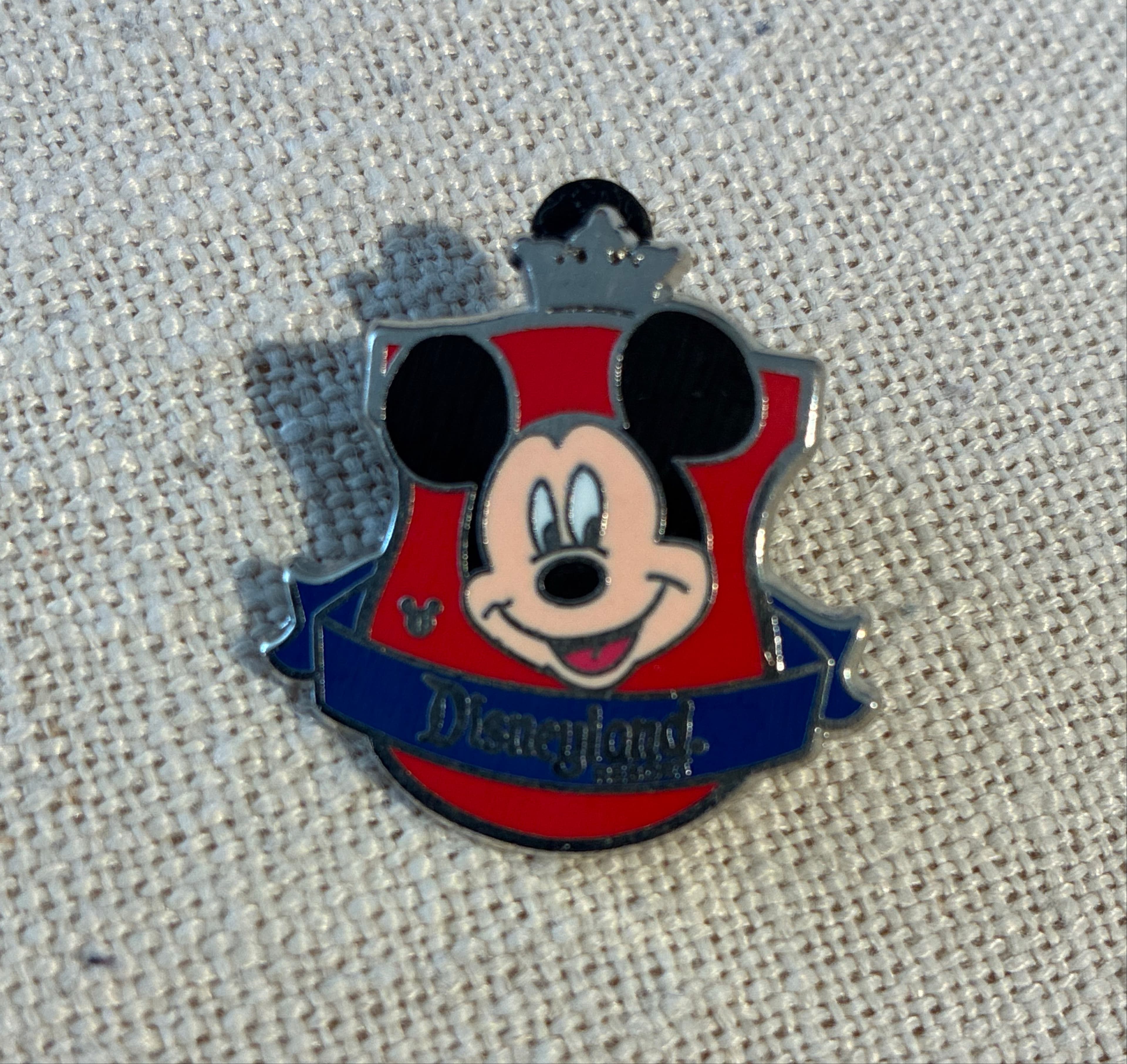 Mickey Mouse American (USA) Flag Shield - Disneyland front