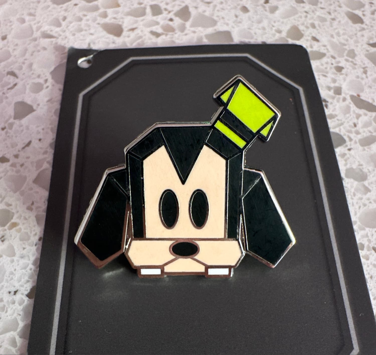 Goofy - Origami Mystery Pin Collection 2018 front