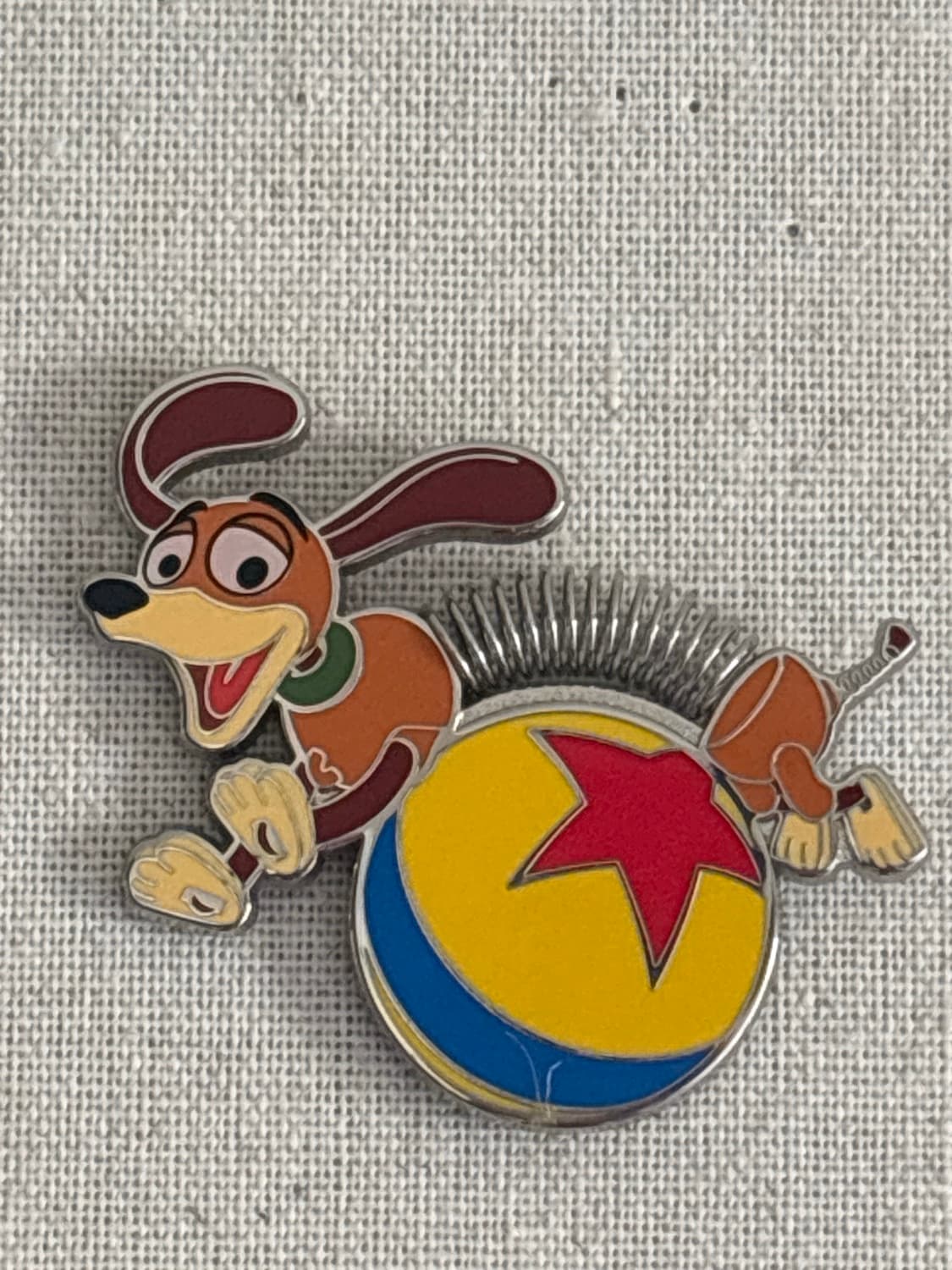 Slinky Dog Jumping Over Luxo Ball front