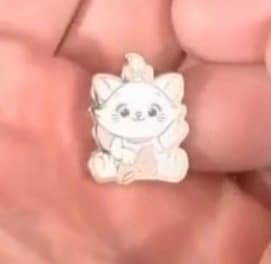 Disney The Aristocats Marie Waving Cuties Micro Trading Pin front