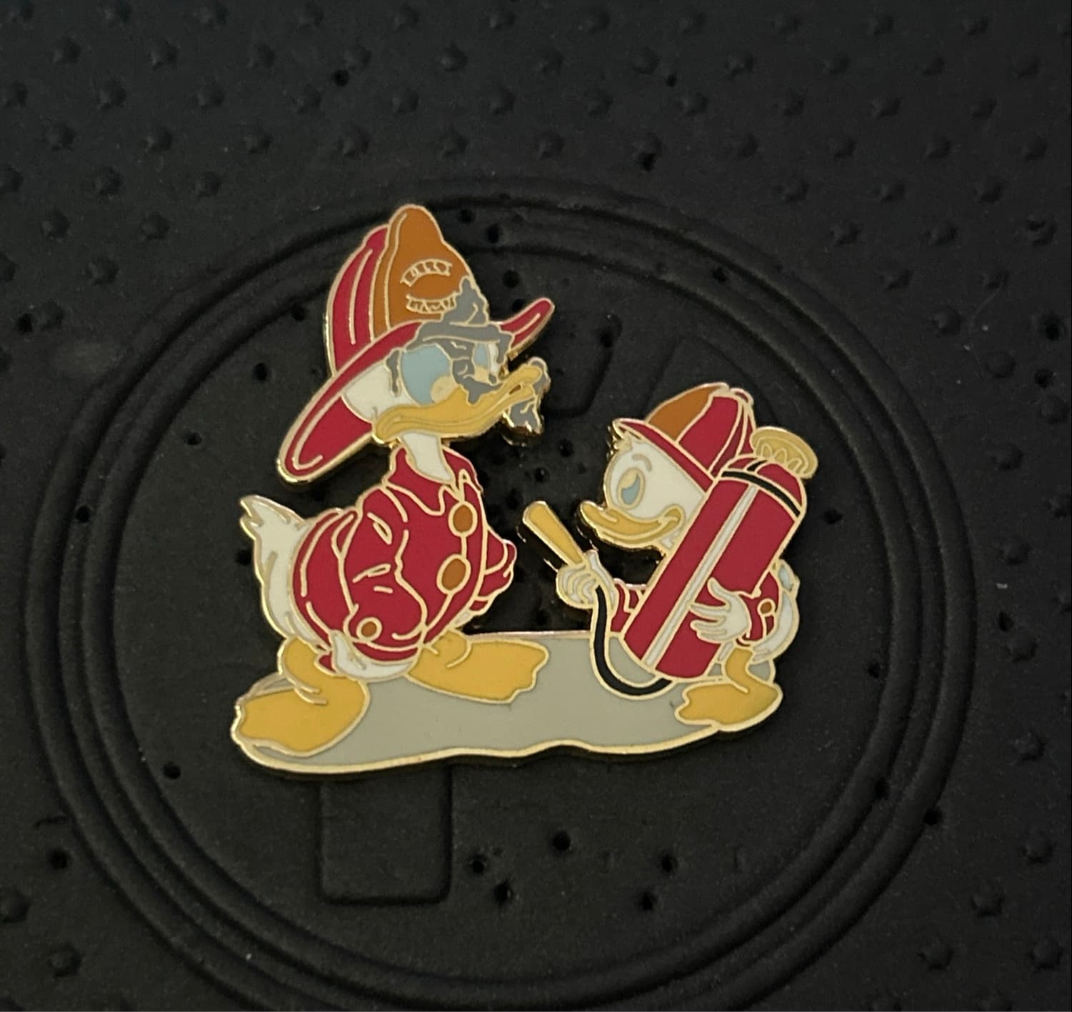 Donald Duck firefighter w/ Huey front