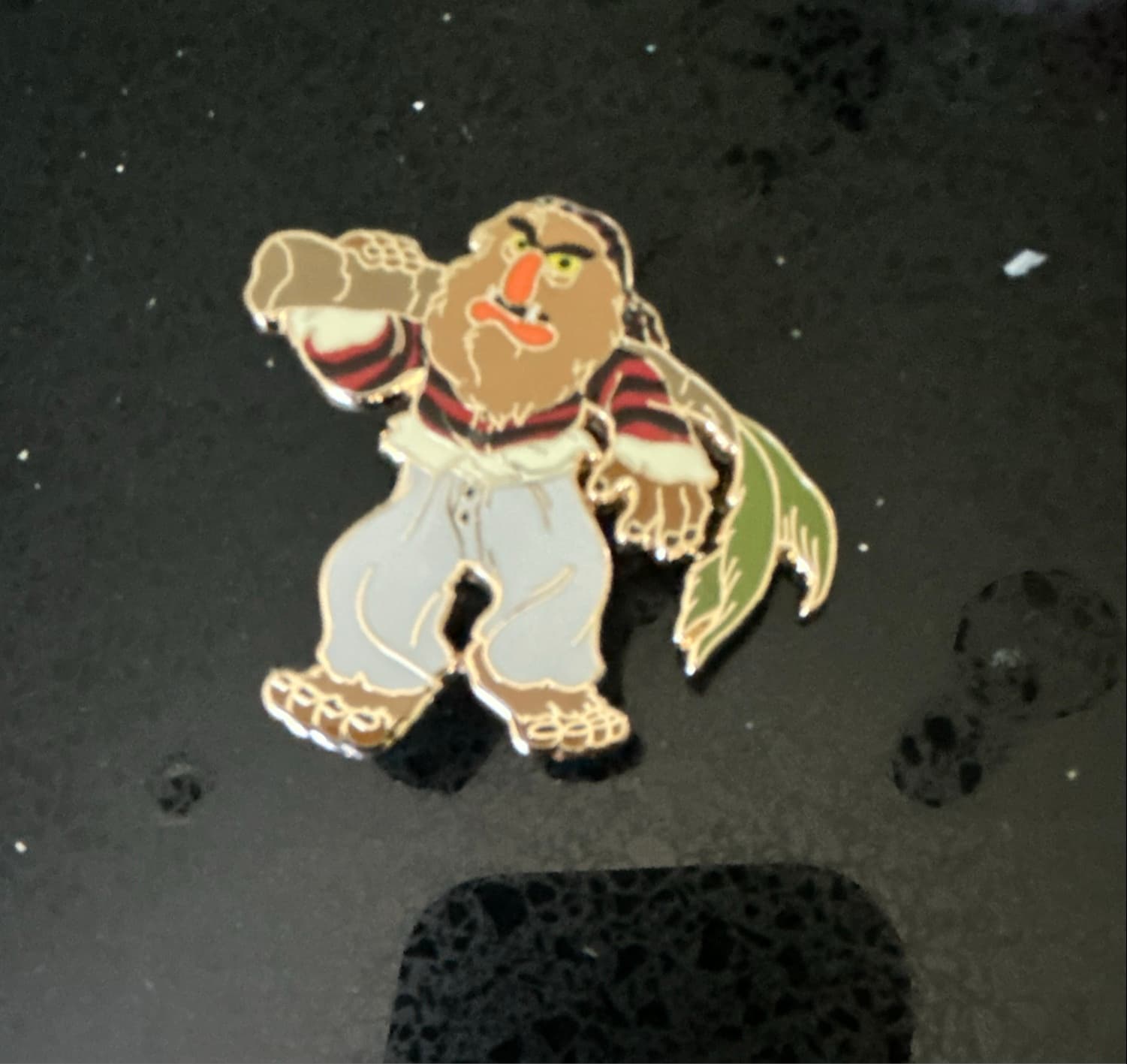 Muppets Pirates of the Caribbean Angry Pirate with Club and Green Cape front