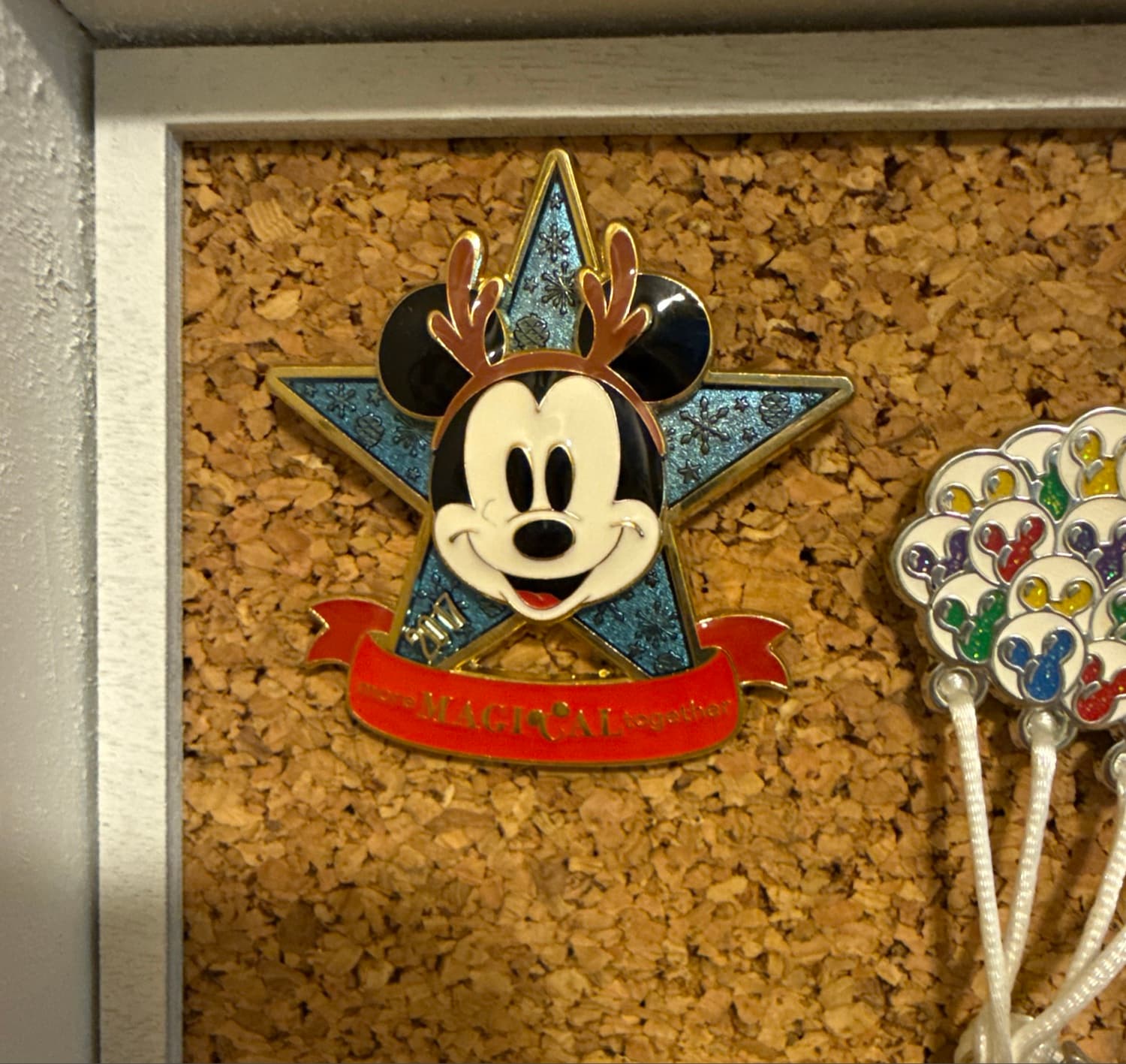Mickey Mouse Christmas 2017 More Magical Together Star Pin front