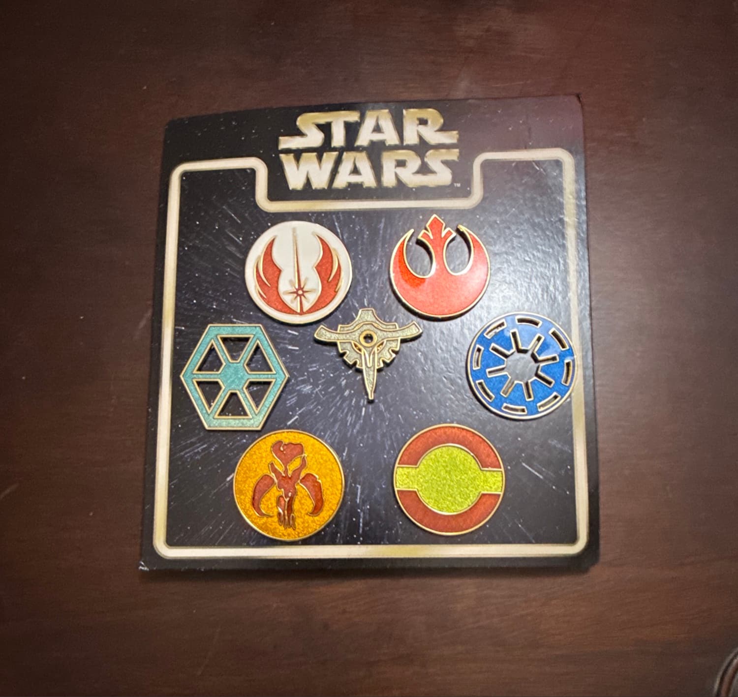 Star Wars Emblems Pin Set (7 Pins) front