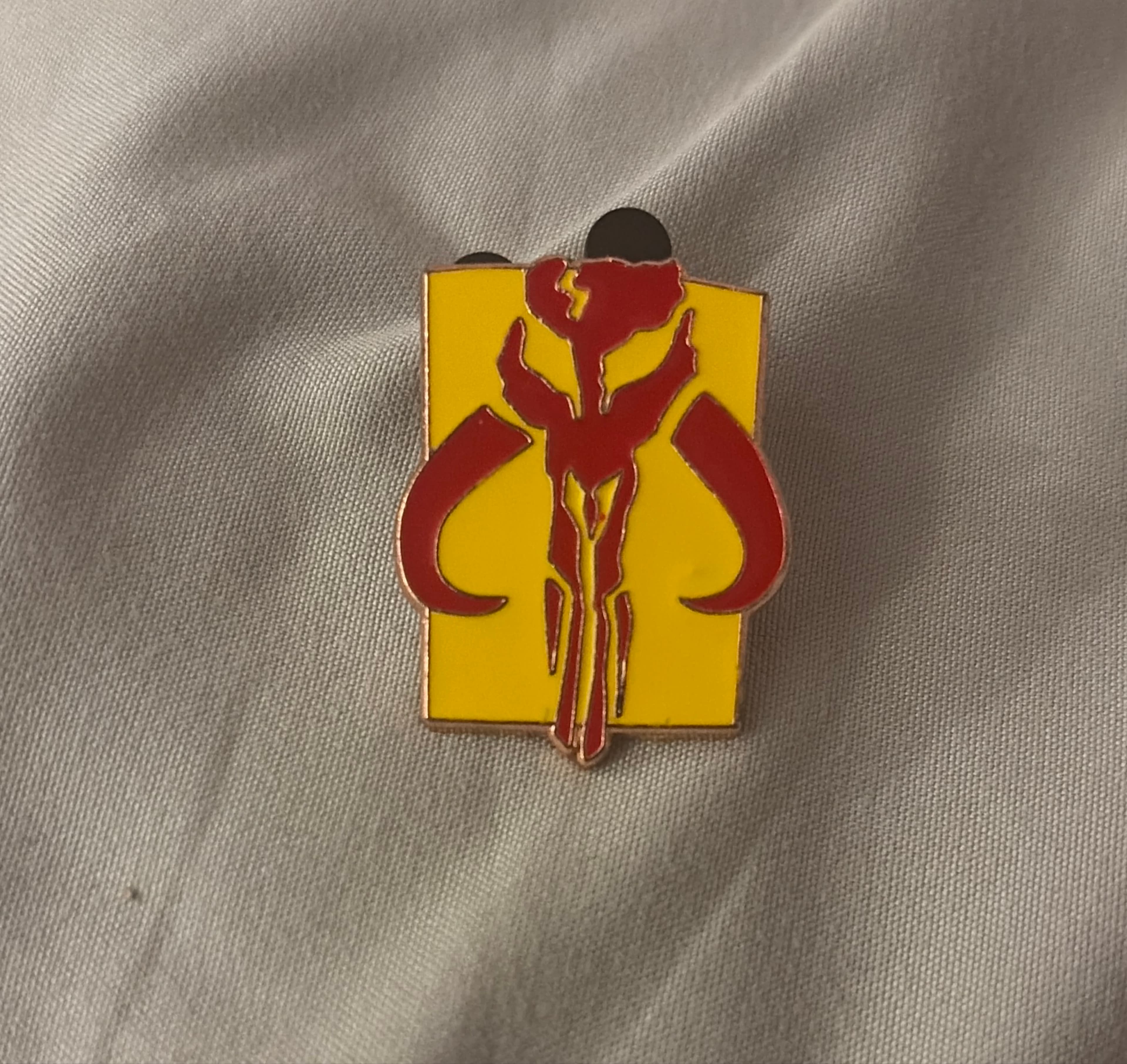 Mandalorian Mythosaur Symbol - Star Wars Emblems Mini-Pin Collection front