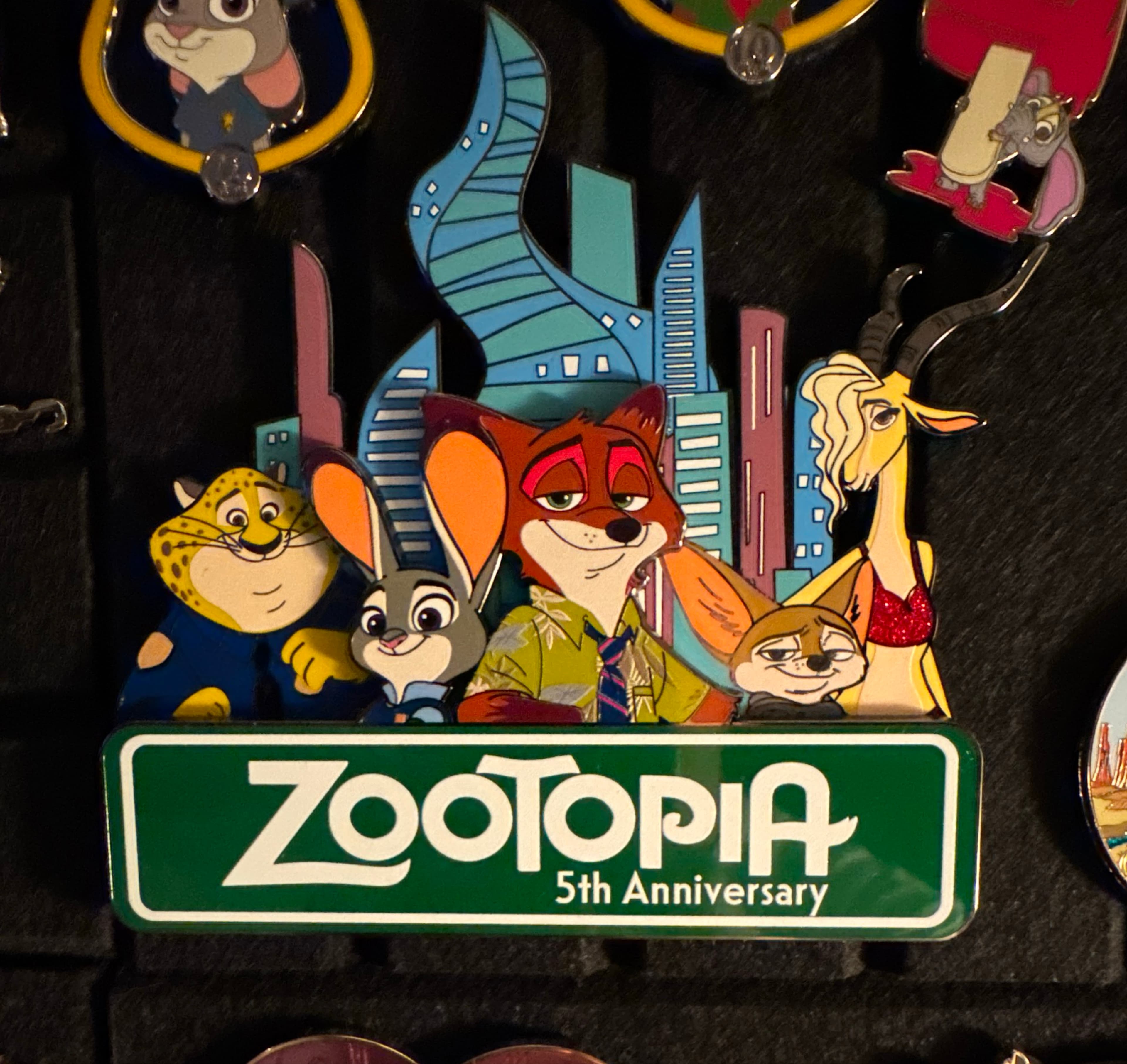 WDI - Zootopia 5th Anniversary - Cast Jumbo front