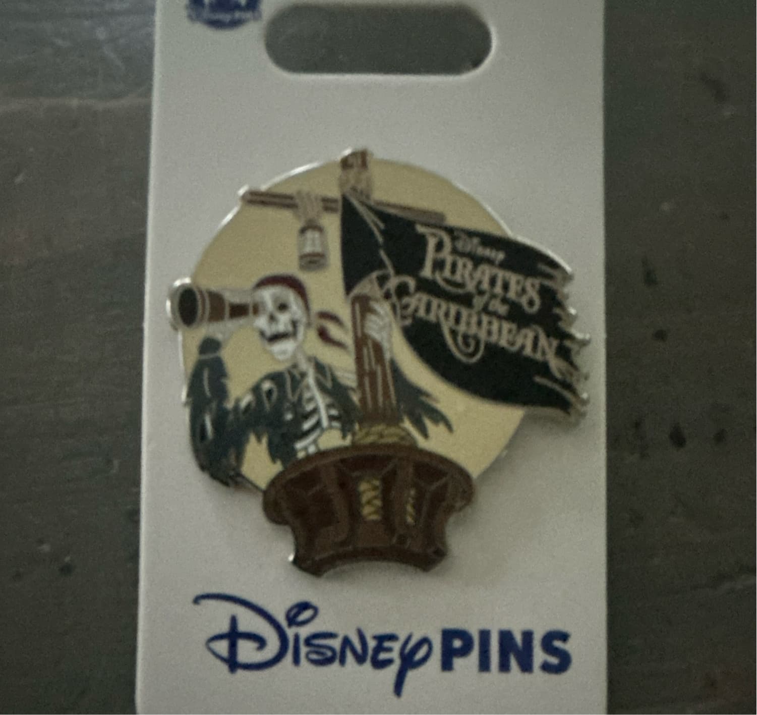 Pirates of the Caribbean Skeleton in Crow's Nest with Spyglass Pin front