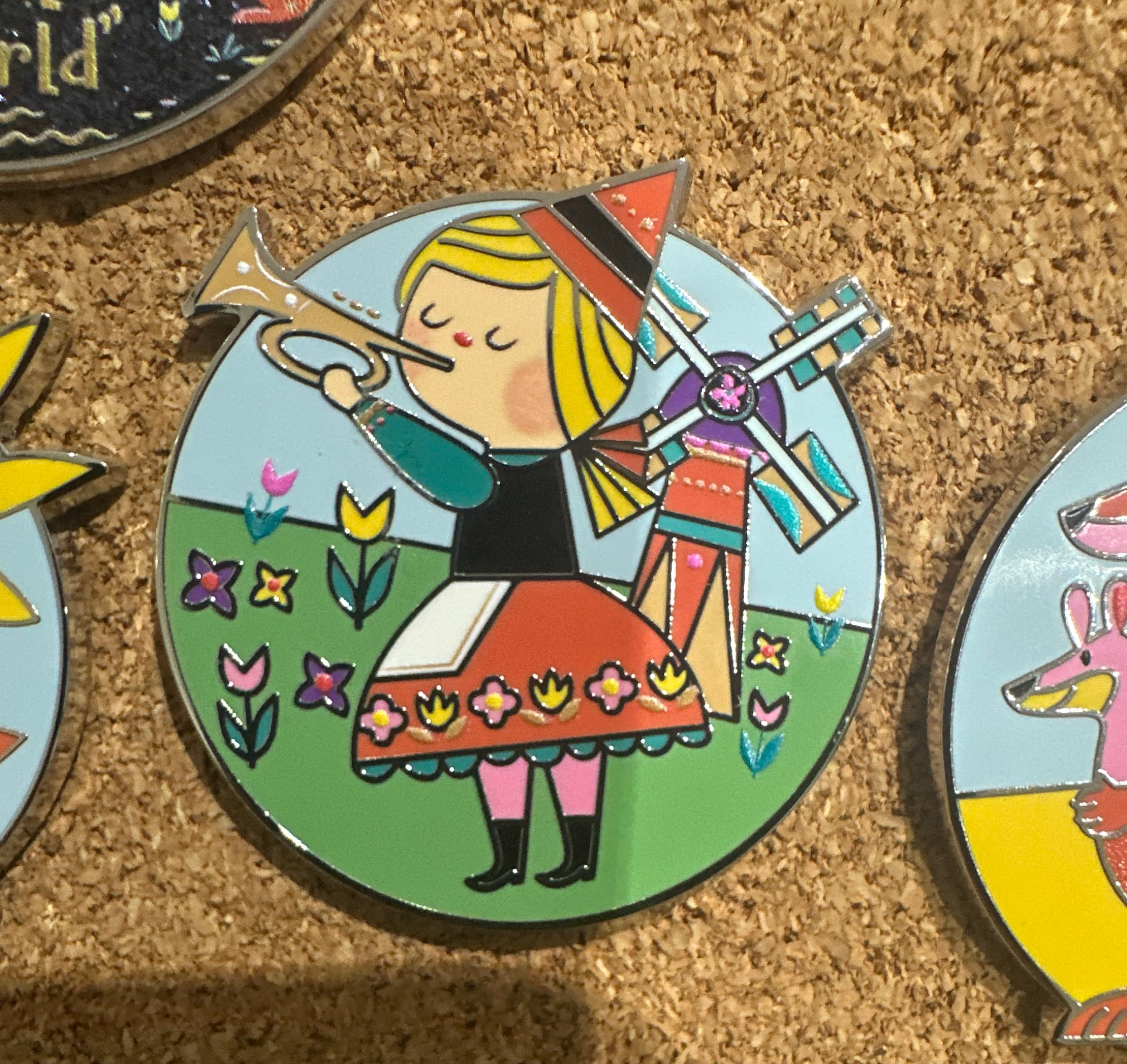 It's a Small World Holland - Dutch Girl with Trumpet front