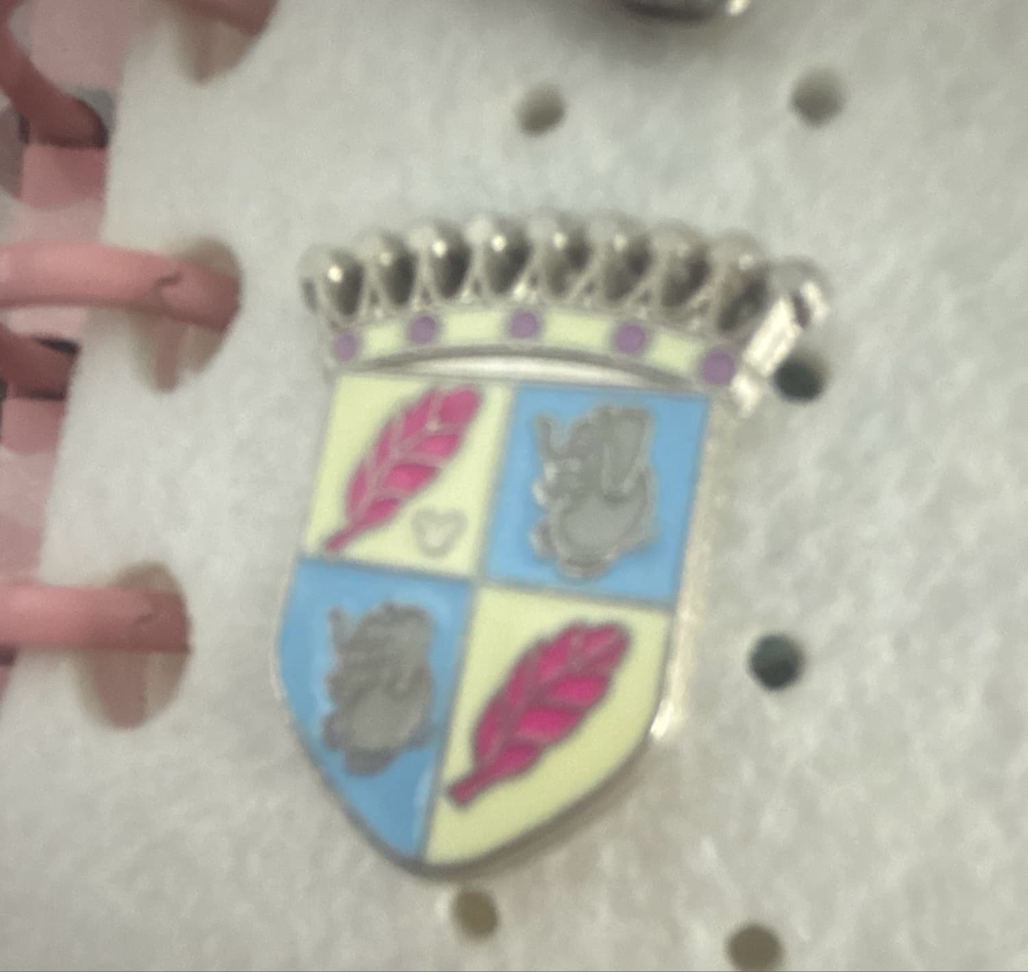 Dumbo Crest Shield front