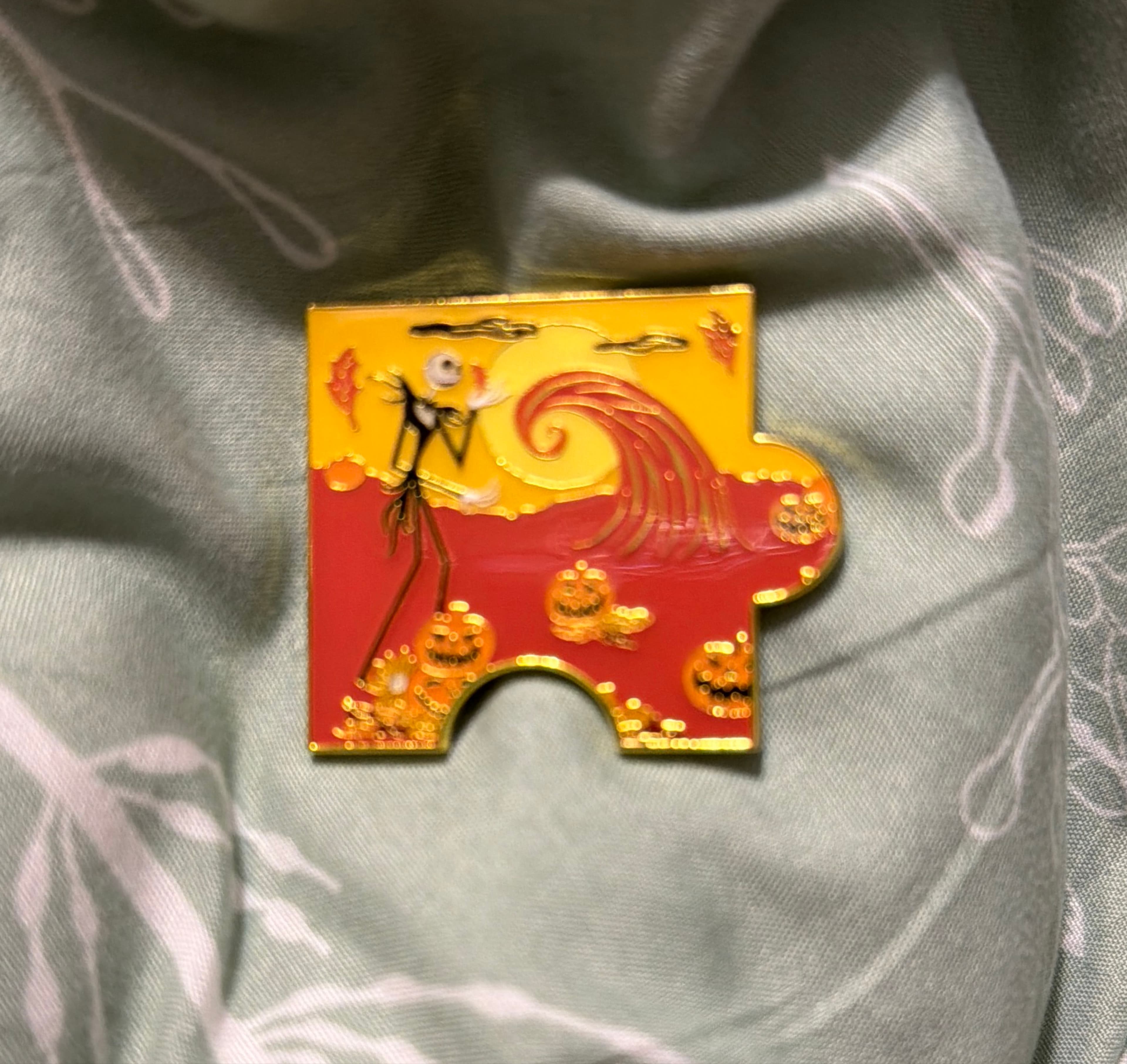 Jack Skellington on Spiral Hill - Character Connection Mystery Collection - The Nightmare Before Christmas Puzzle front