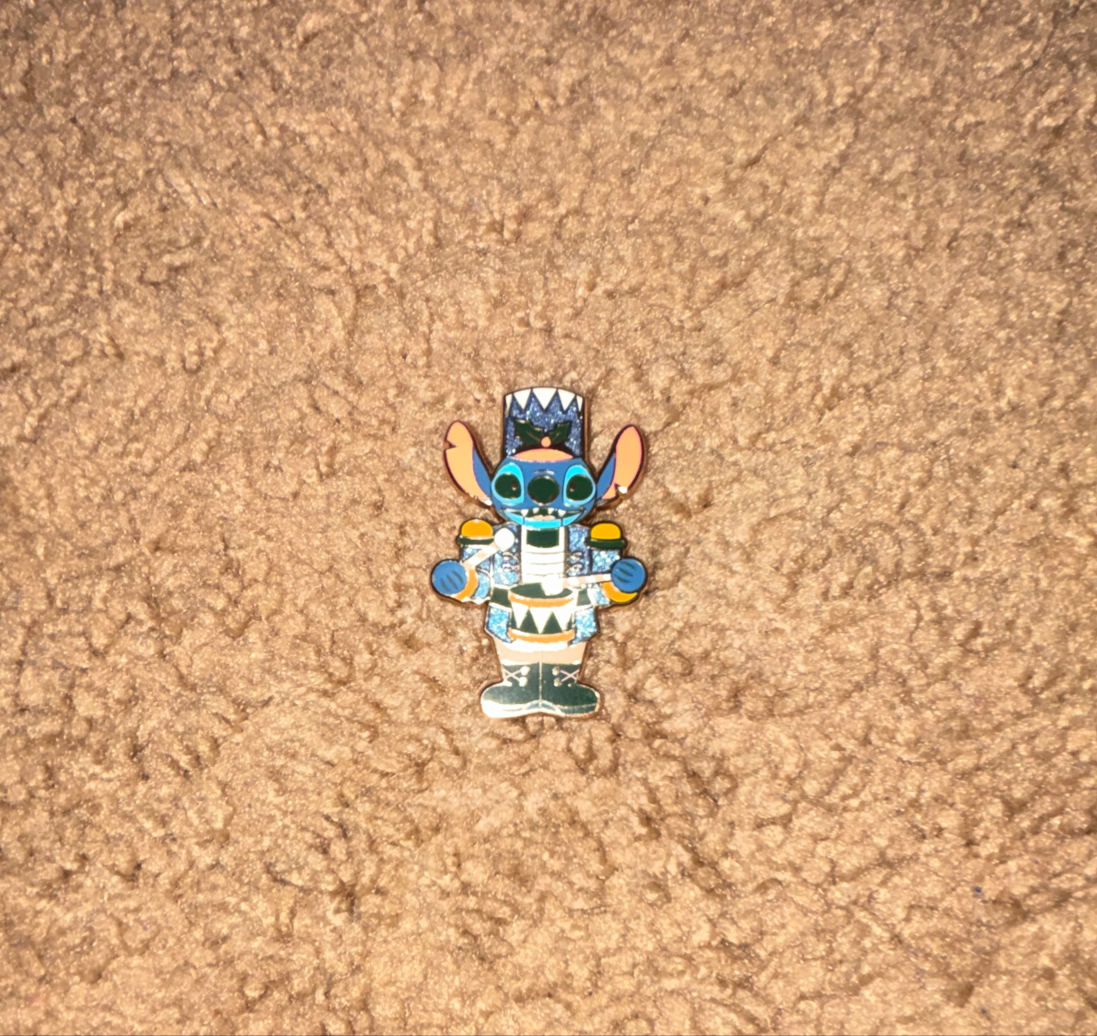 Stitch - Christmas Nutcracker - 2025 Disney Holiday Gift Card GWP front