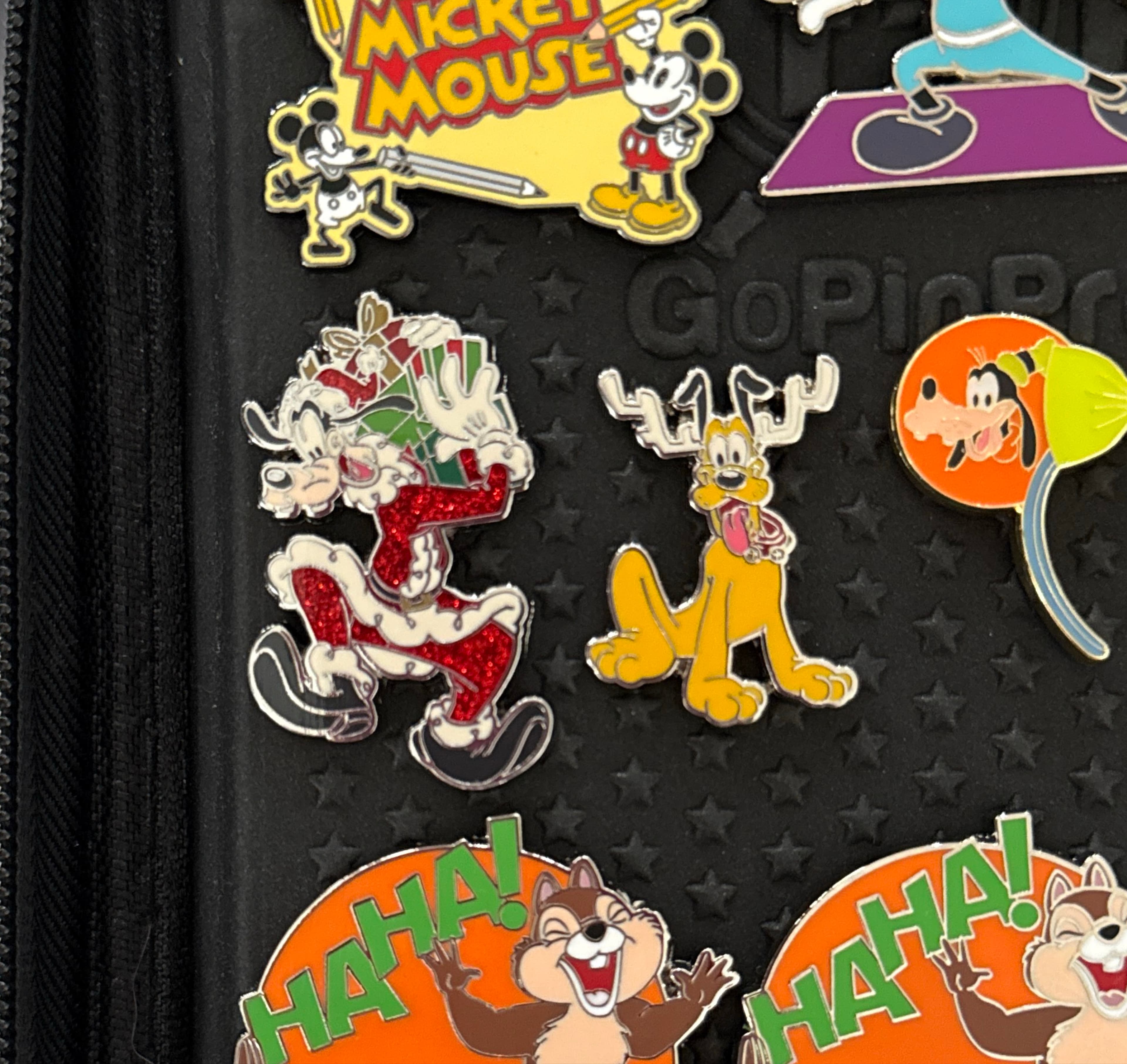 Santa Goofy and Pluto Reindeer Set - Merry Christmas 2025 front