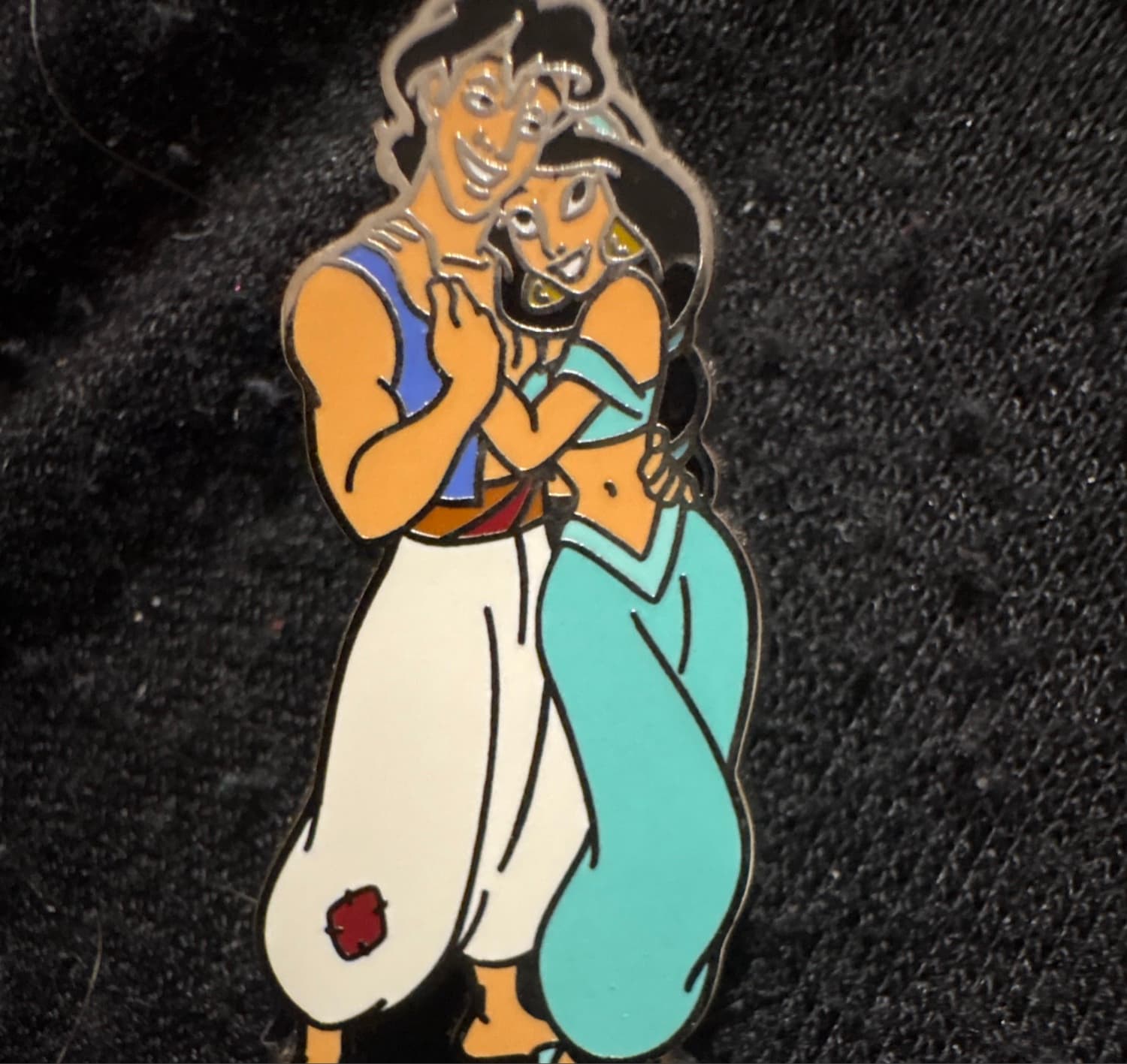 Aladdin And Jasmine Disney Movie Club VIP Exclusive Pin front