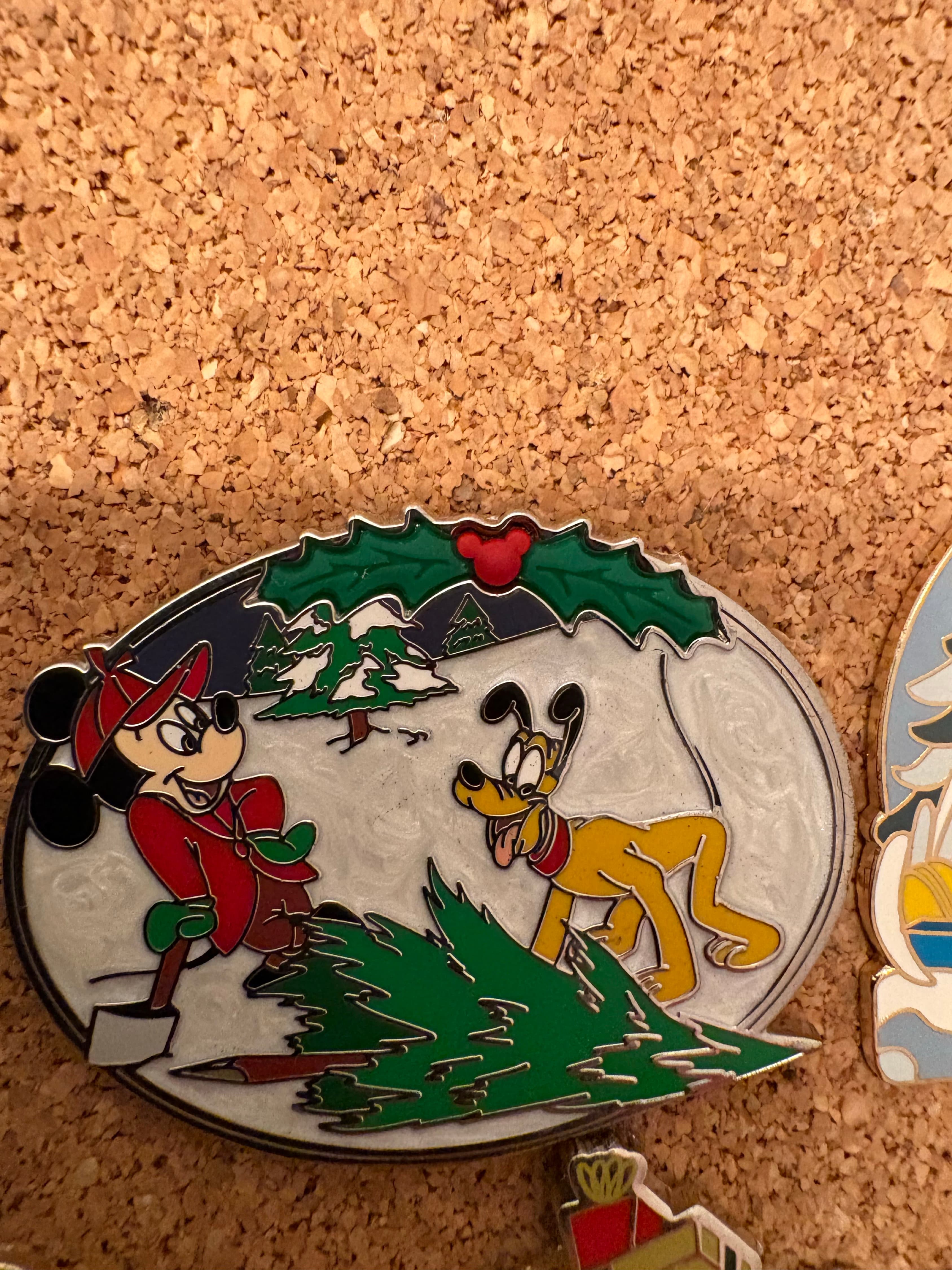 Minnie Mouse and Pluto Chopping Christmas Tree with Holly Border front