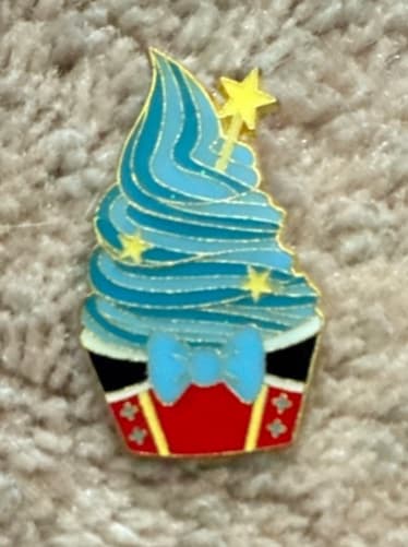 Pinocchio - Soft Serve - Ice Cream front