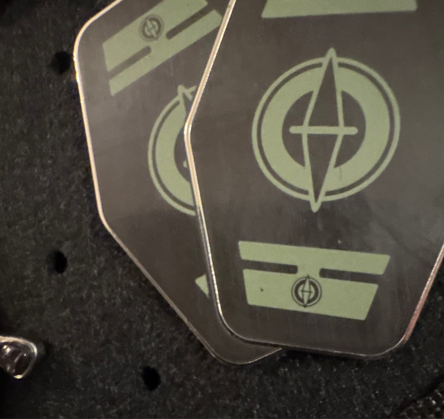 Star Wars Resistance Hexagonal Symbol Pin front