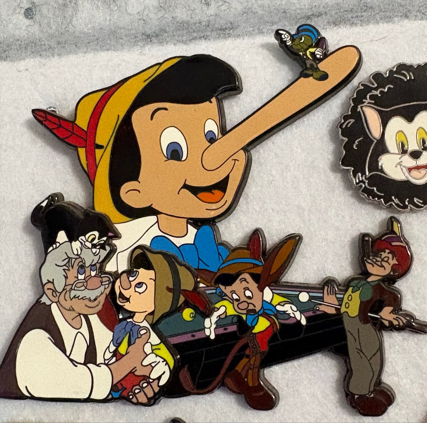 Pinocchio ijumbo hollar fantasy pin front