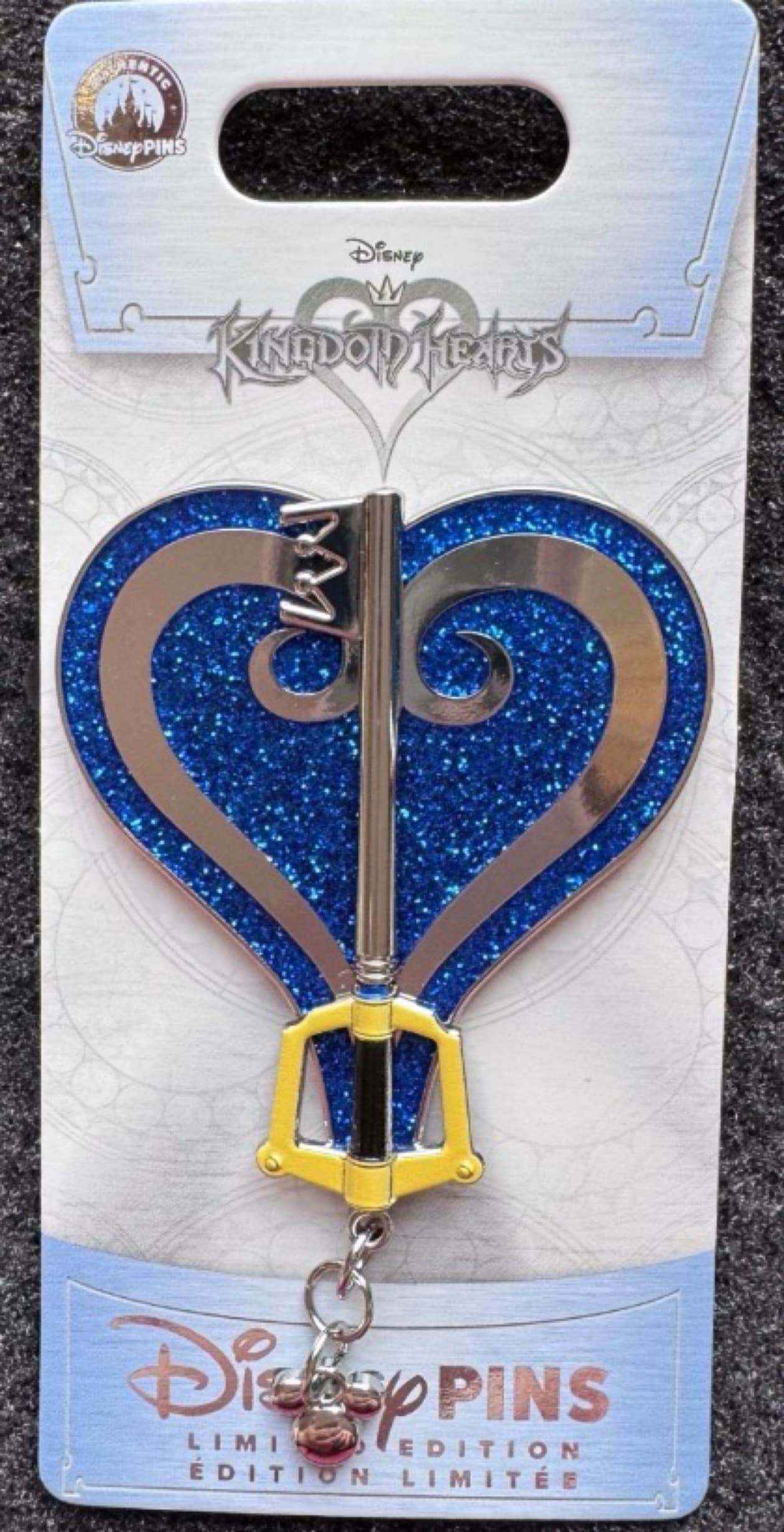 Sora Kingdom Hearts Keyblade front