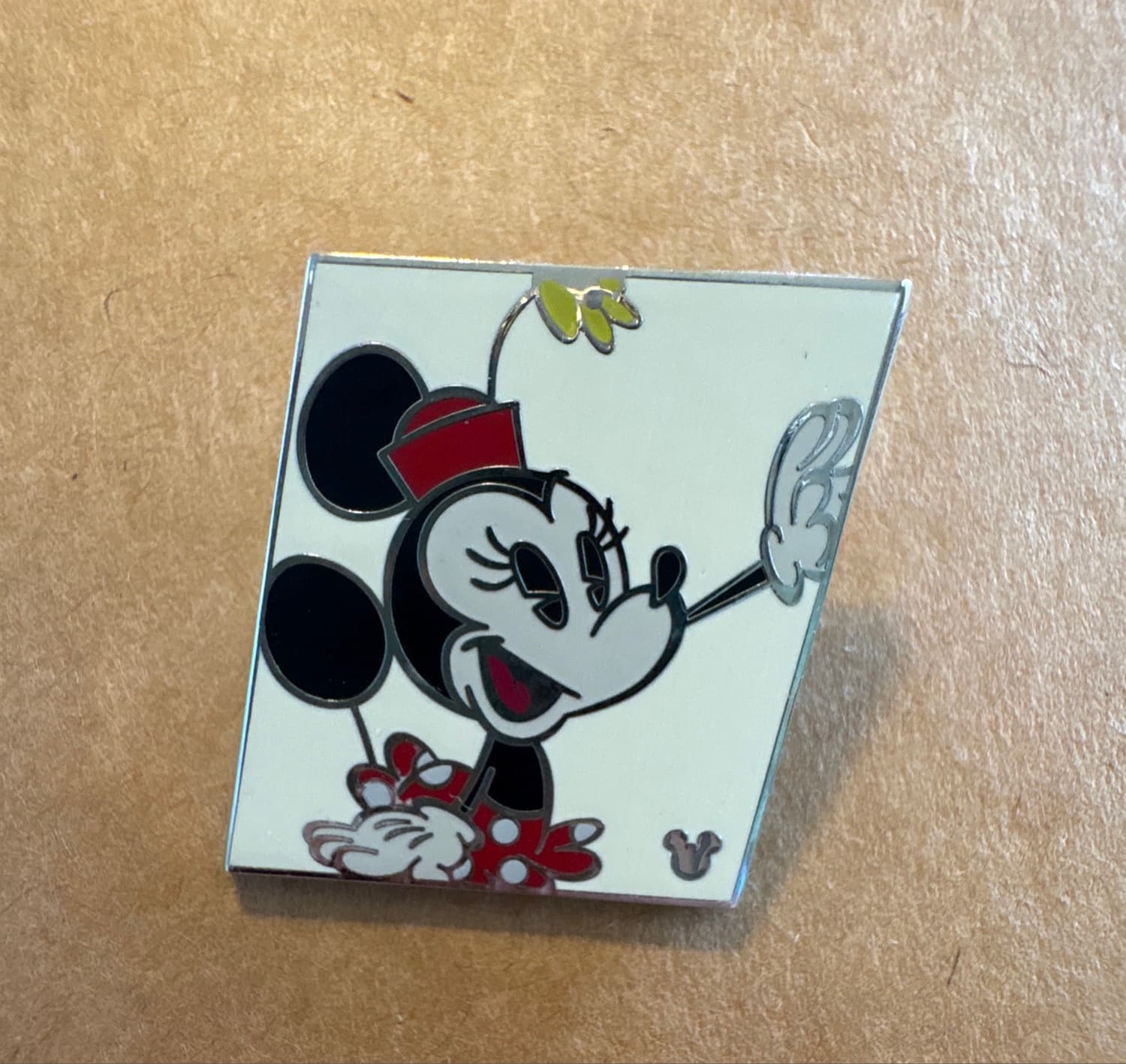 Minnie Mouse - Animated Shorts Art Style - 2019 Hidden Mickey Series front