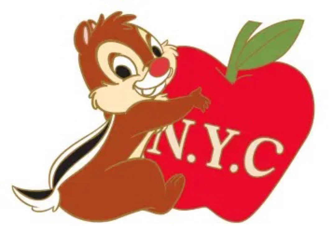 Dale with Big Apple front