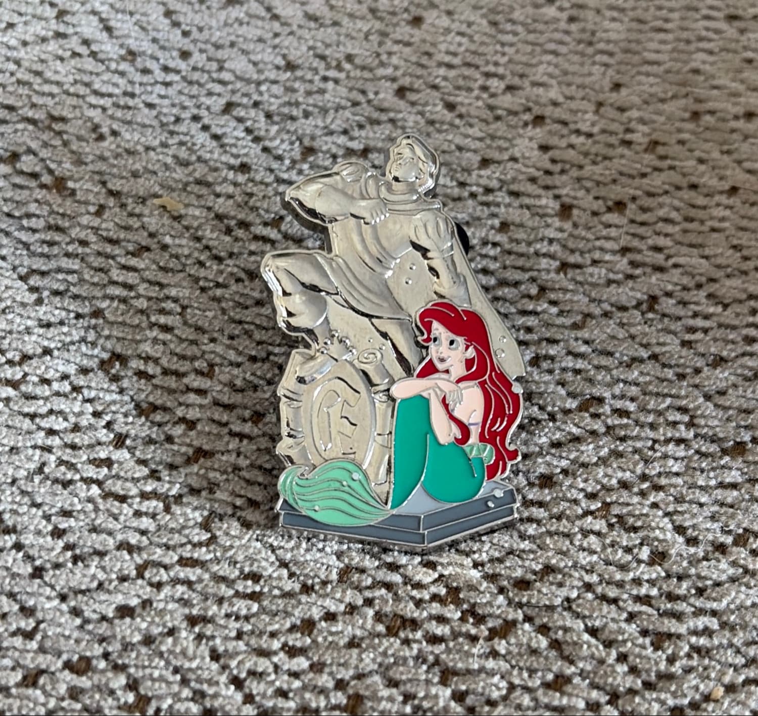 Disney The Little Mermaid Pin - Ariel and Prince Eric Statue front