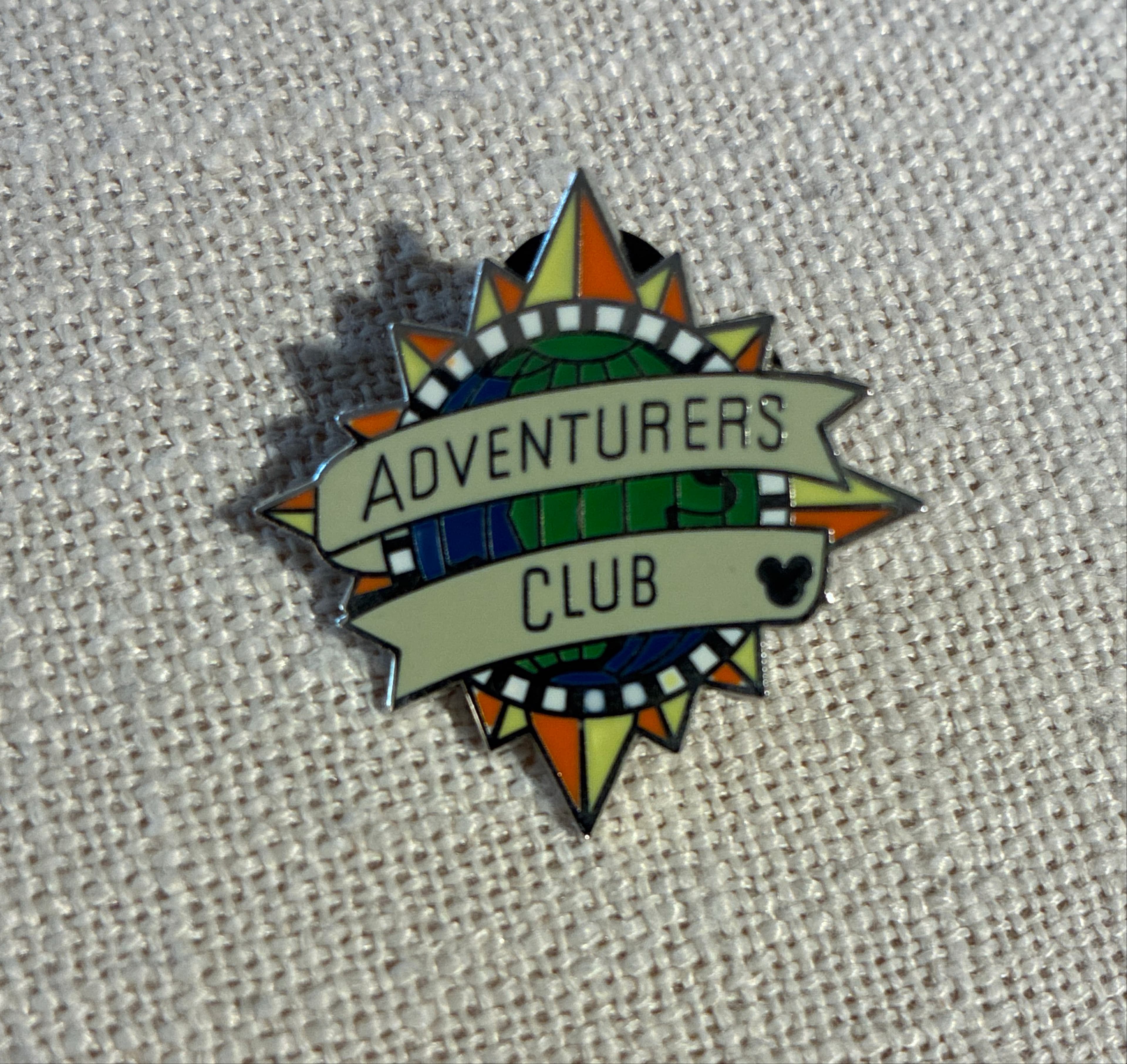 Adventurers Club Logo - 2011 Hidden Mickey Series front