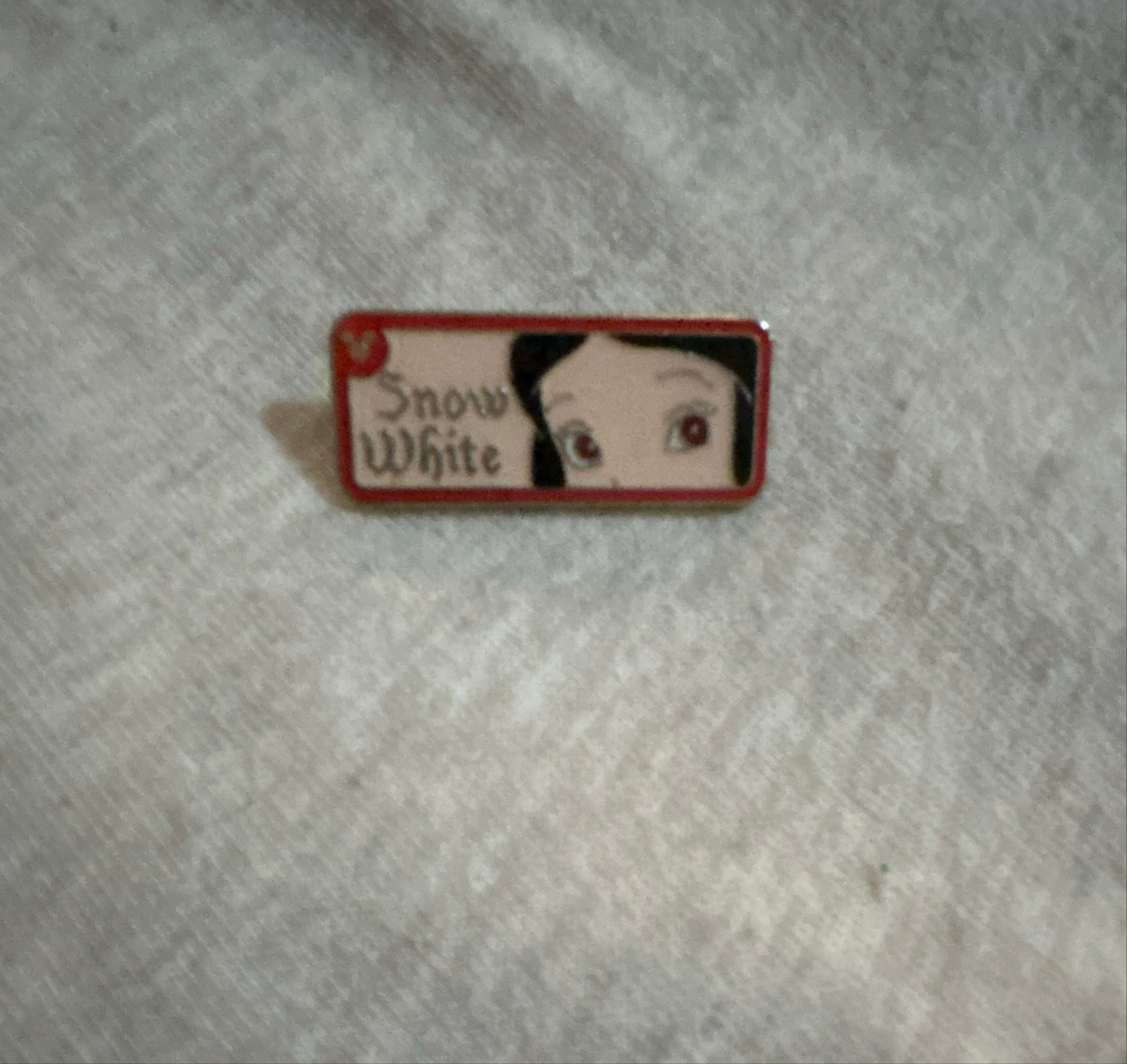 Snow White - What's My Name Badge front