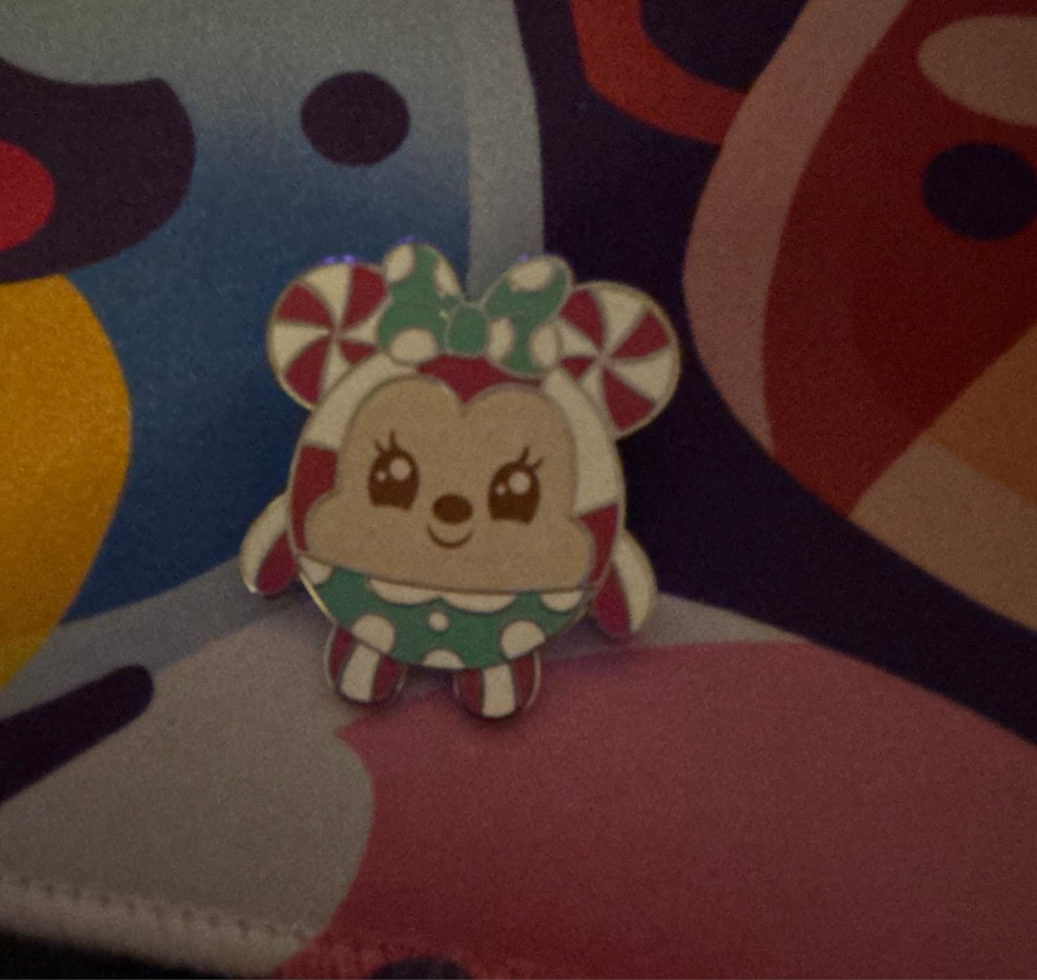 Minnie Mouse Peppermint Meringue Hard Candy front