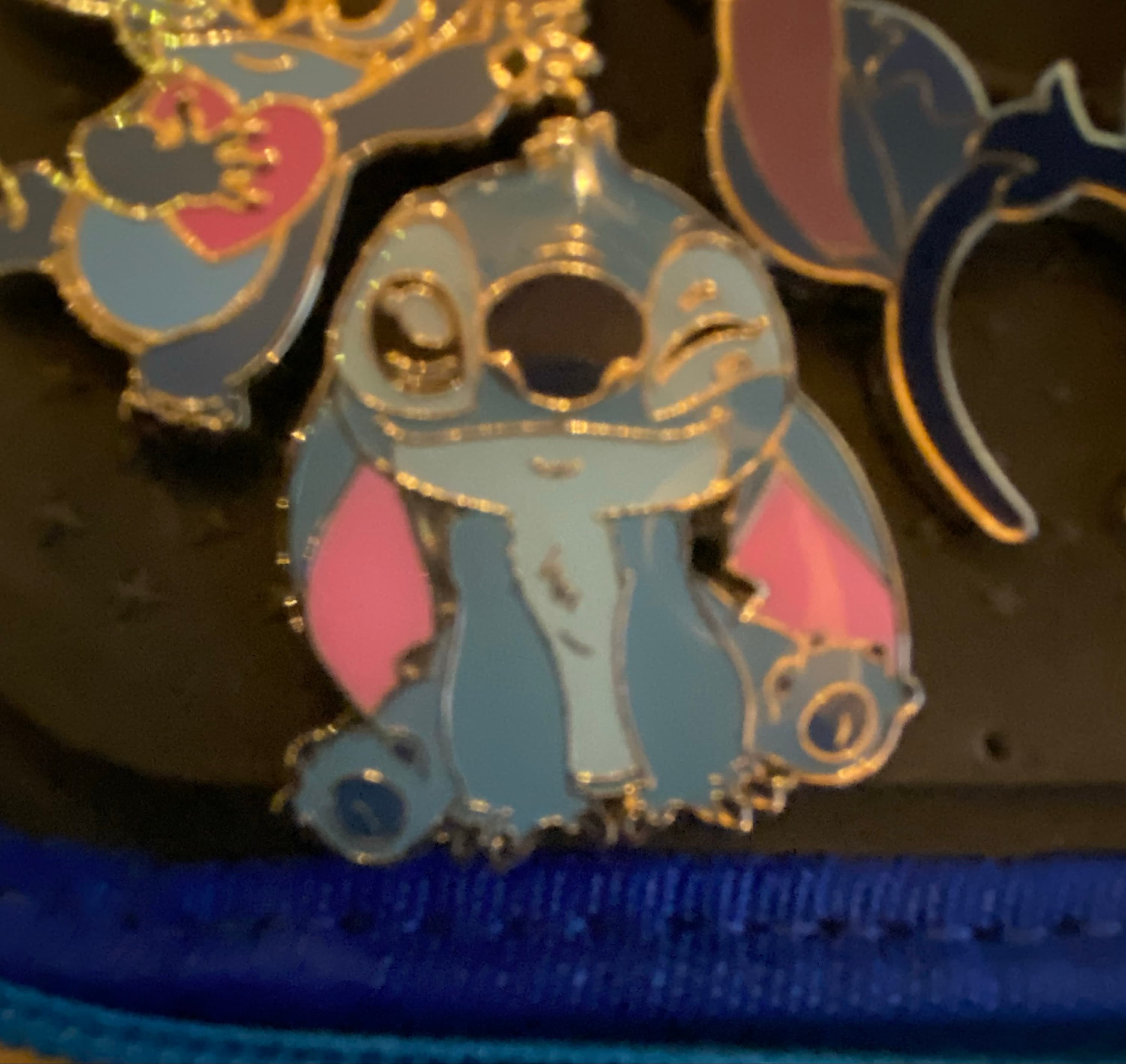 Loungefly - Winking Stitch - Lilo and Stitch front