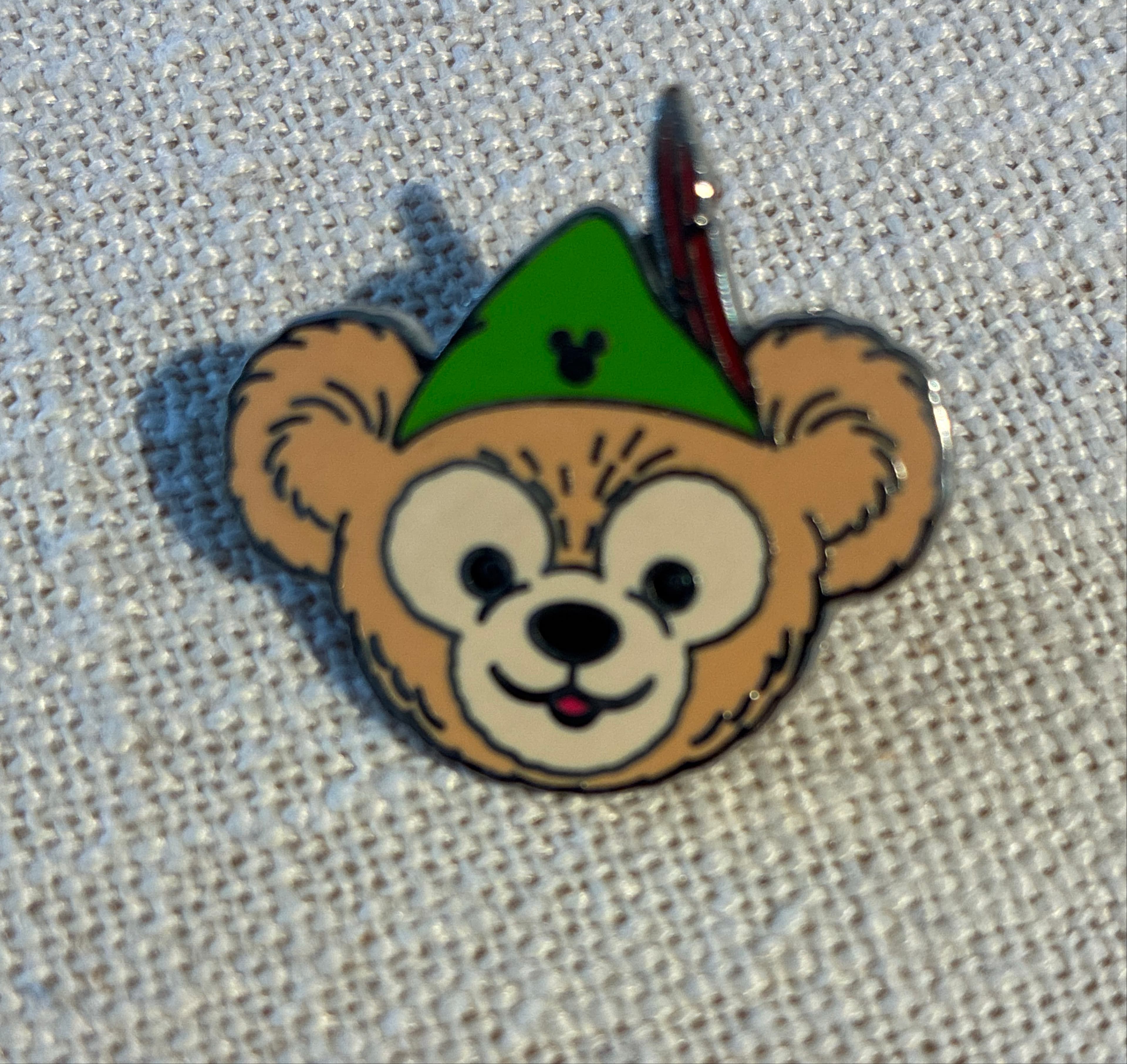 Duffy in Goofy's Hat - Hidden Mickey 2013 front