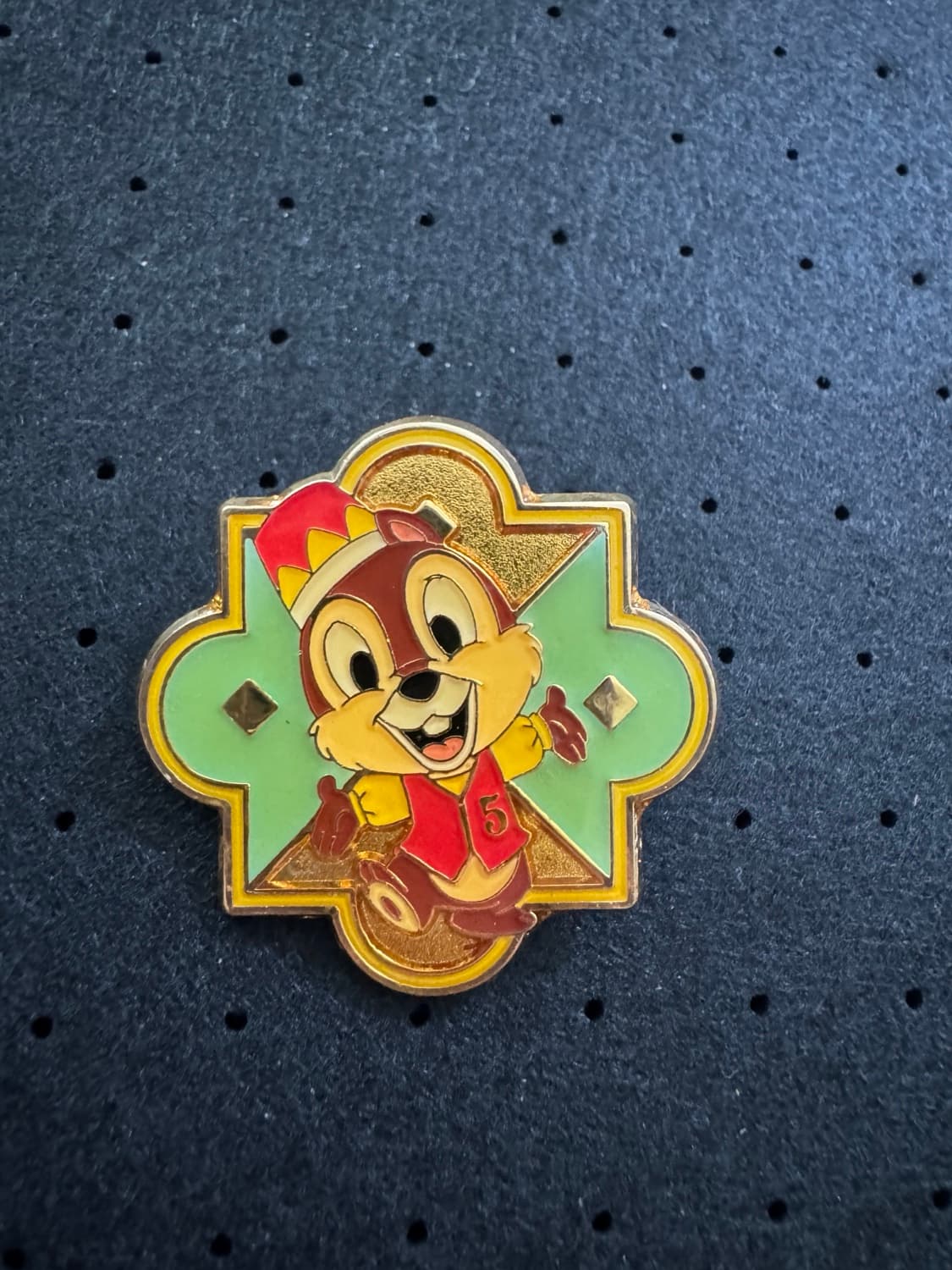 Chip - Tokyo DisneySea Arabian Coast Game Prize Pin front