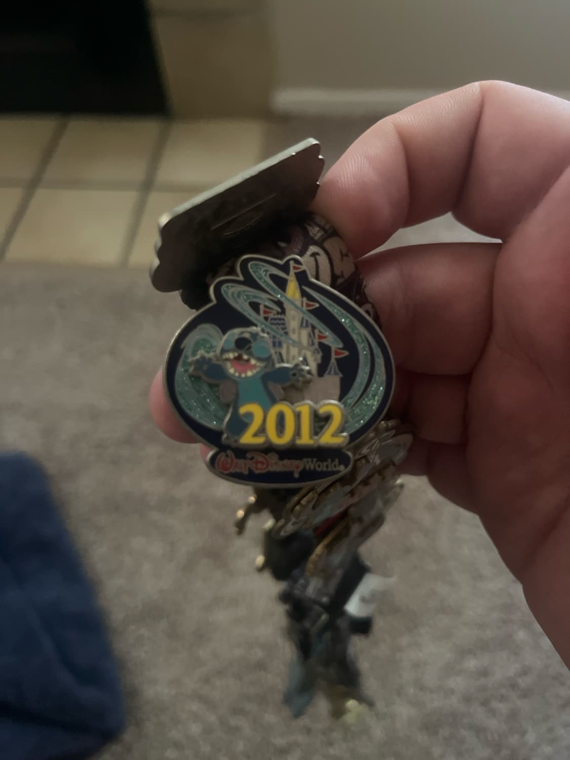Walt Disney World 2012 - Cinderella Castle - Stitch Pin front