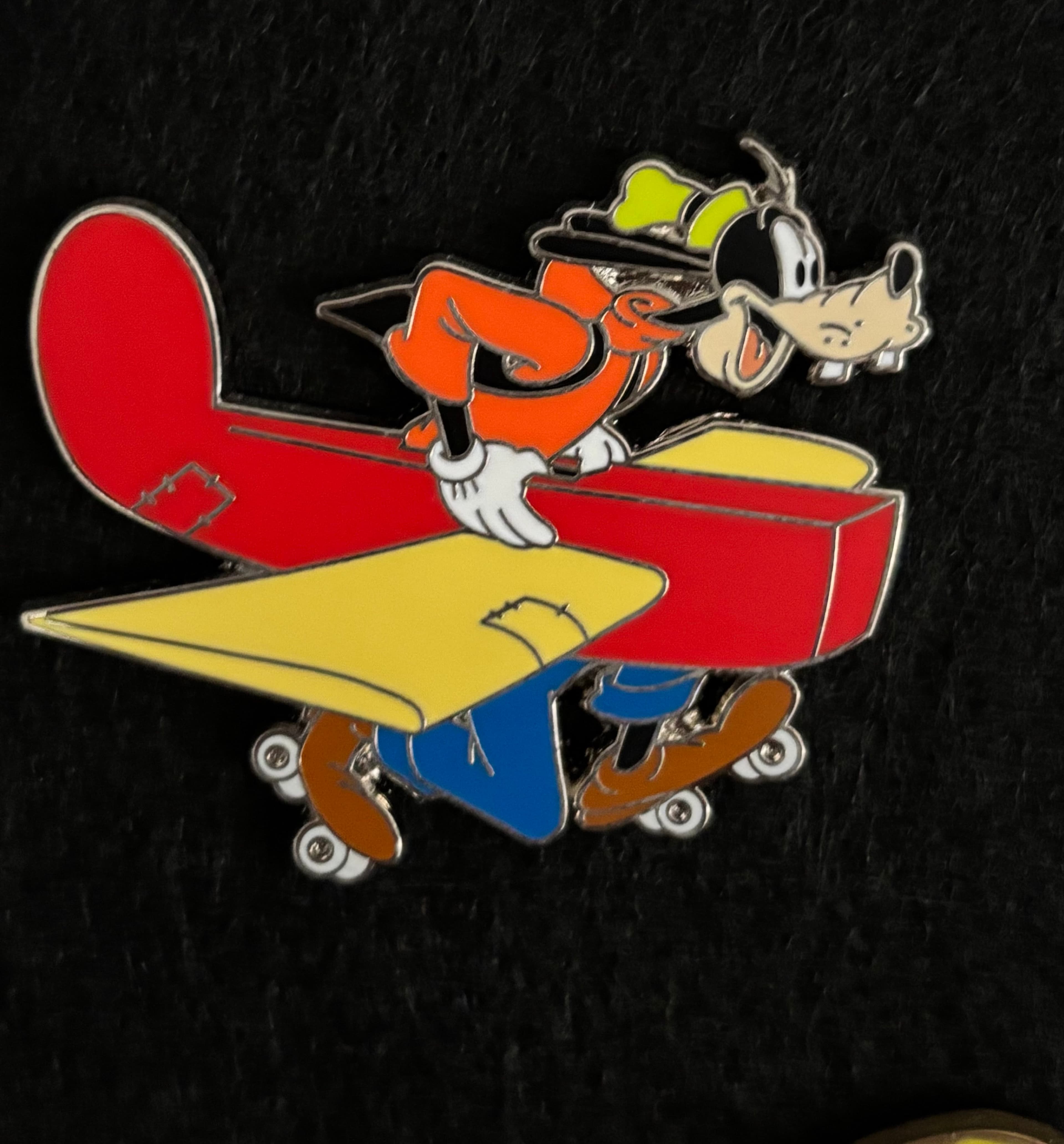 Goofy’s Glider front