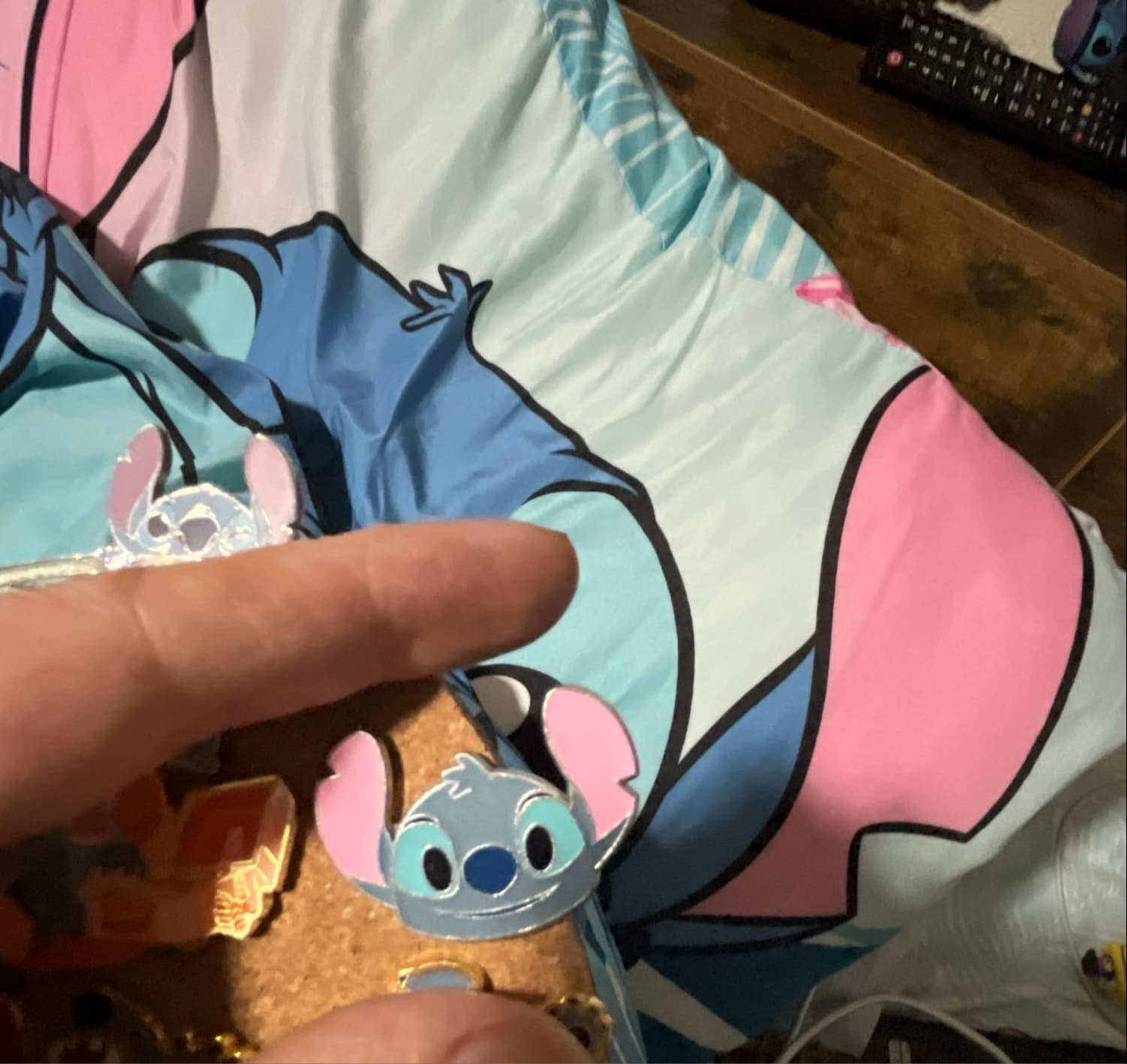 Hidden Disney 2025: Ear Headbands Pin - Stitch front
