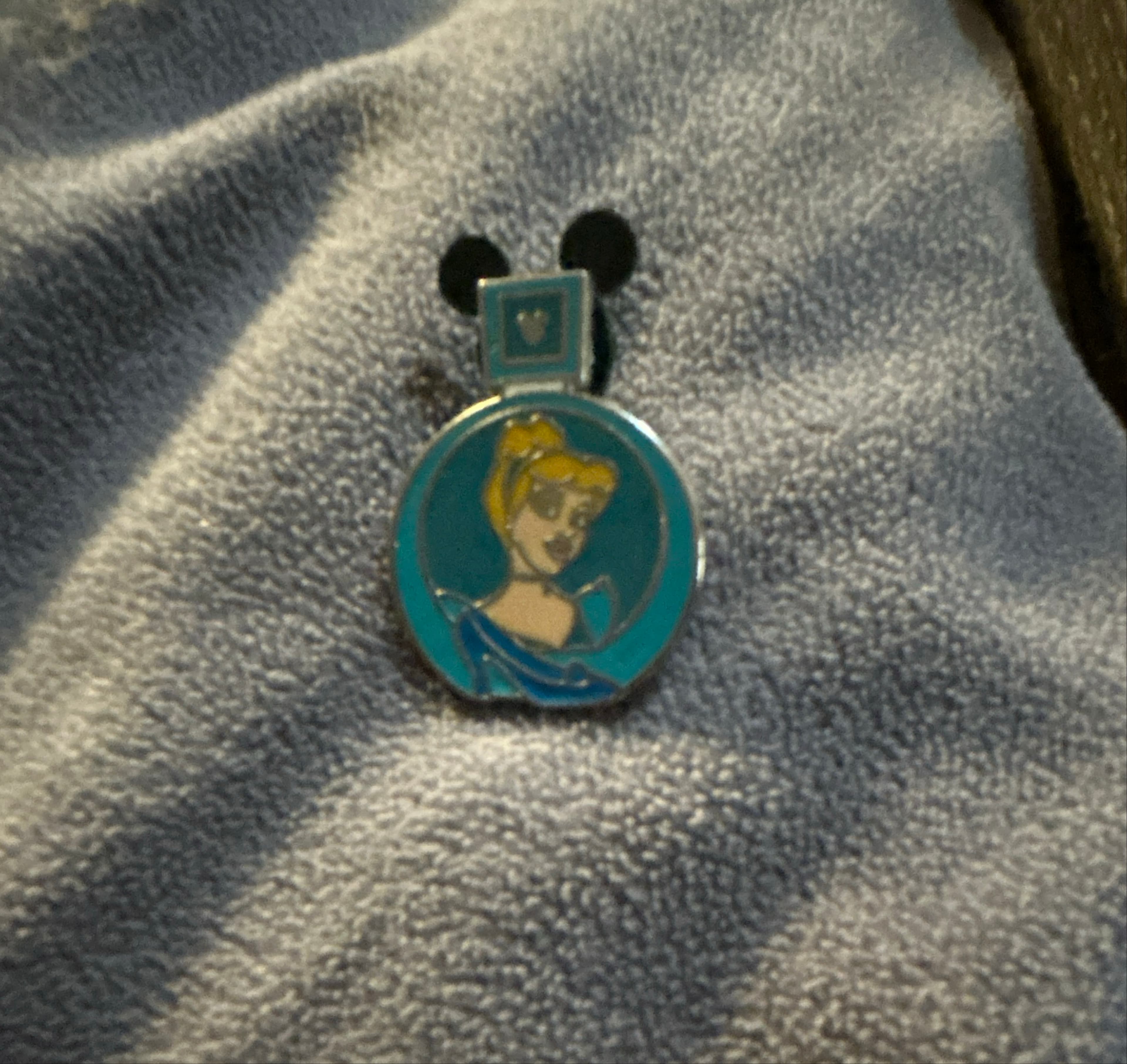 Cinderella - Princess Perfume Bottles - Hidden Mickey 2012 front