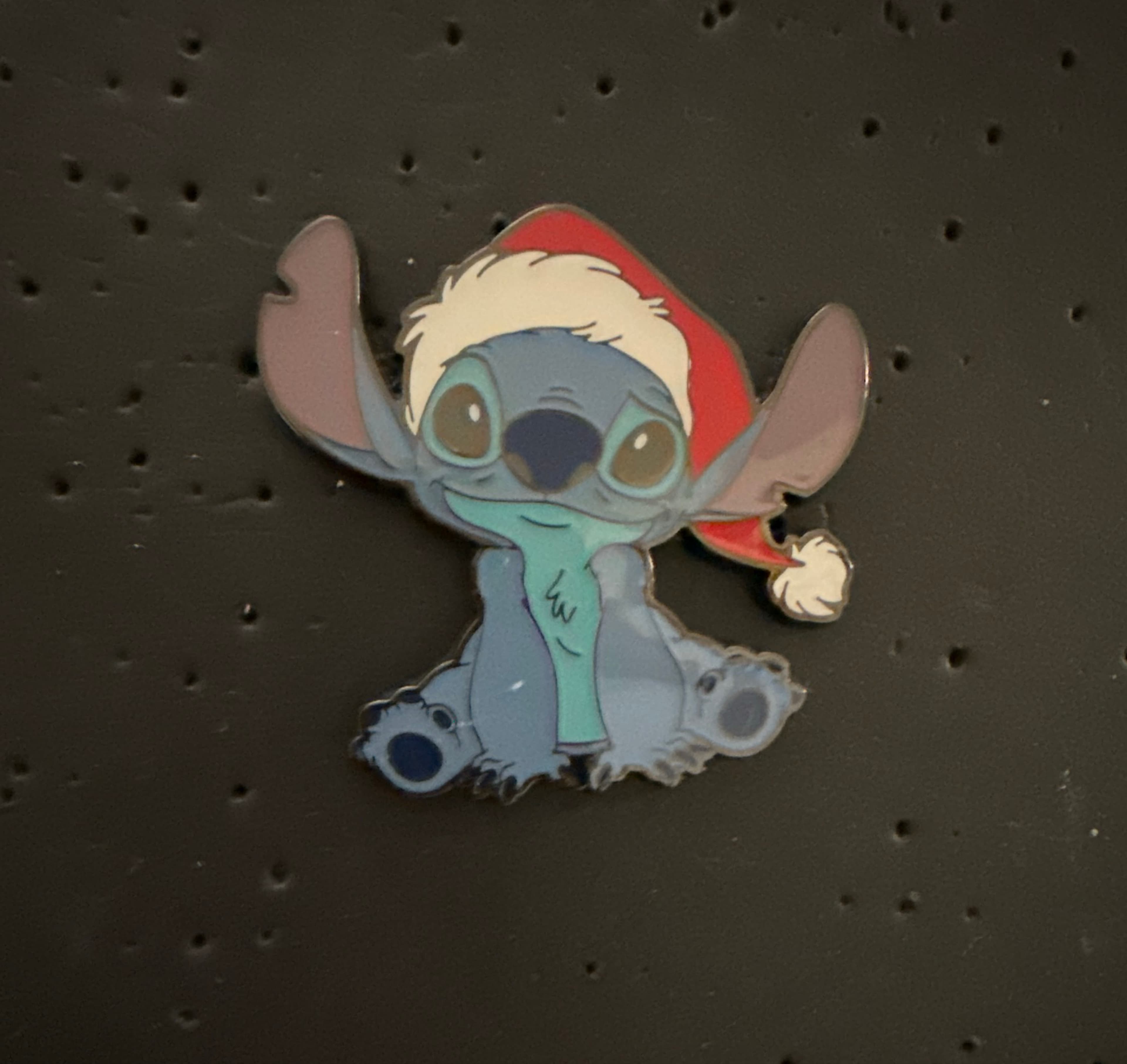 Stitch in Santa Hat - Lilo & Stitch Santa Hat Pin Set front
