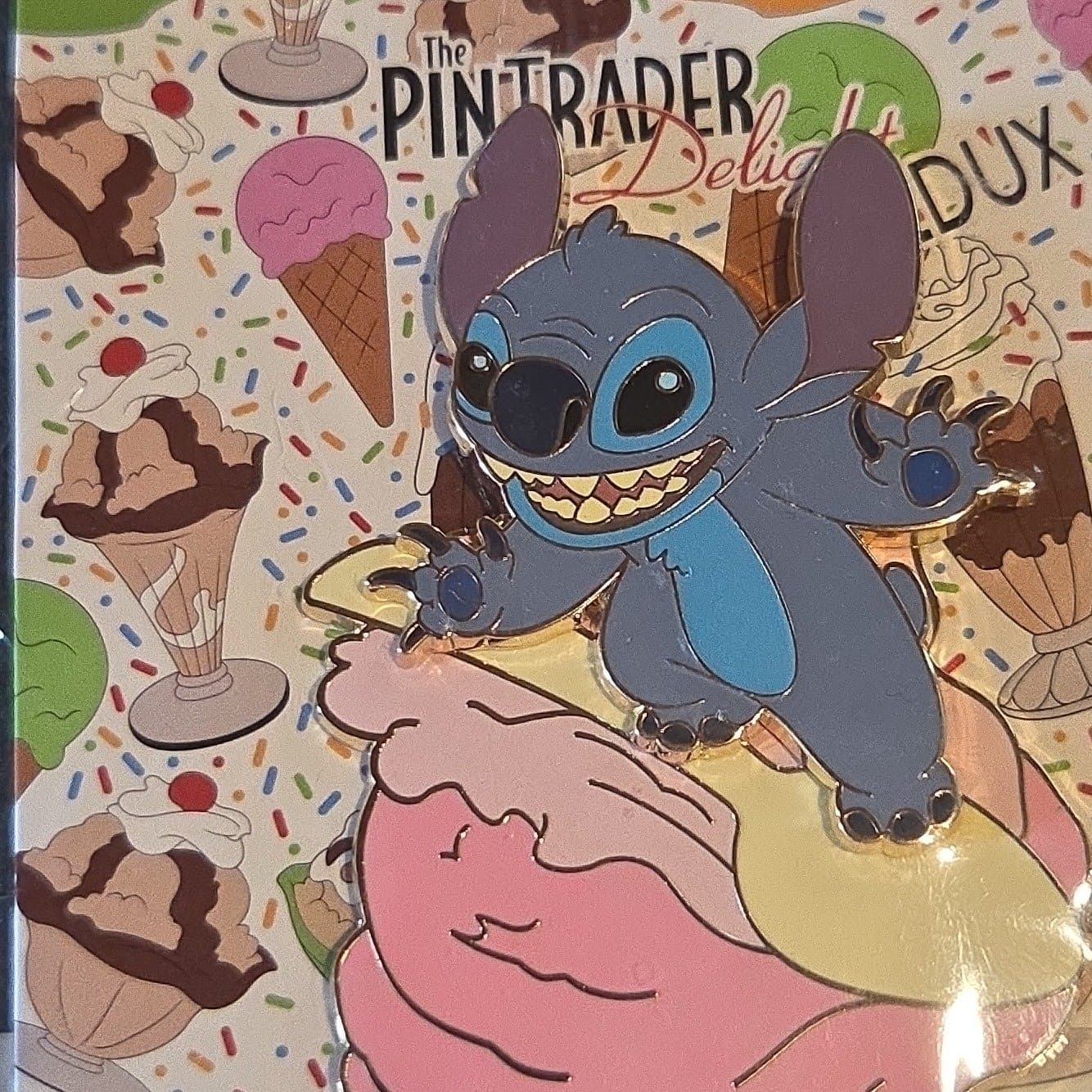 D23 Expo 2024: (PTD) Pin Trader's Delight Redux Collection - Stitch front